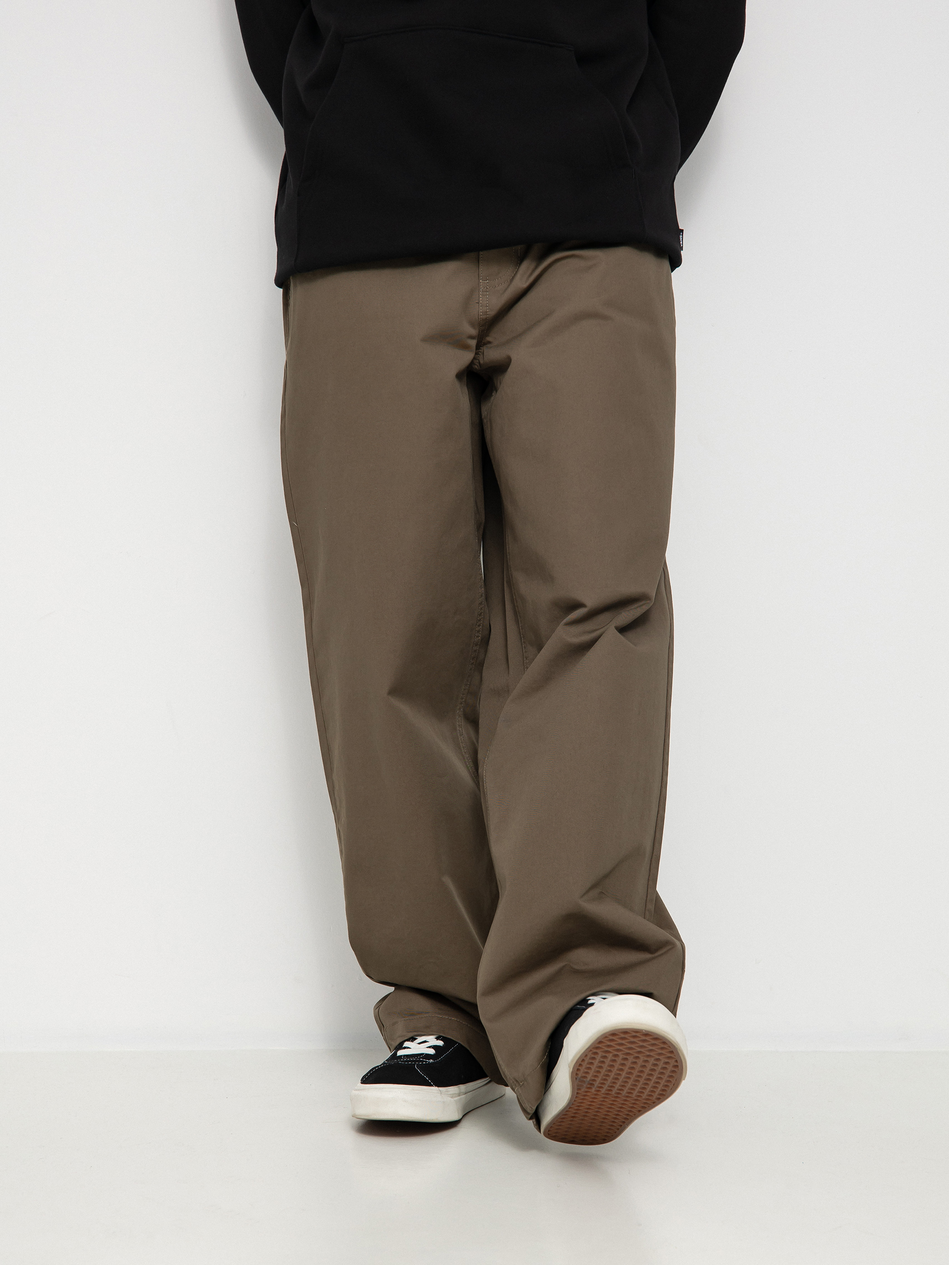 vans authentic canteen