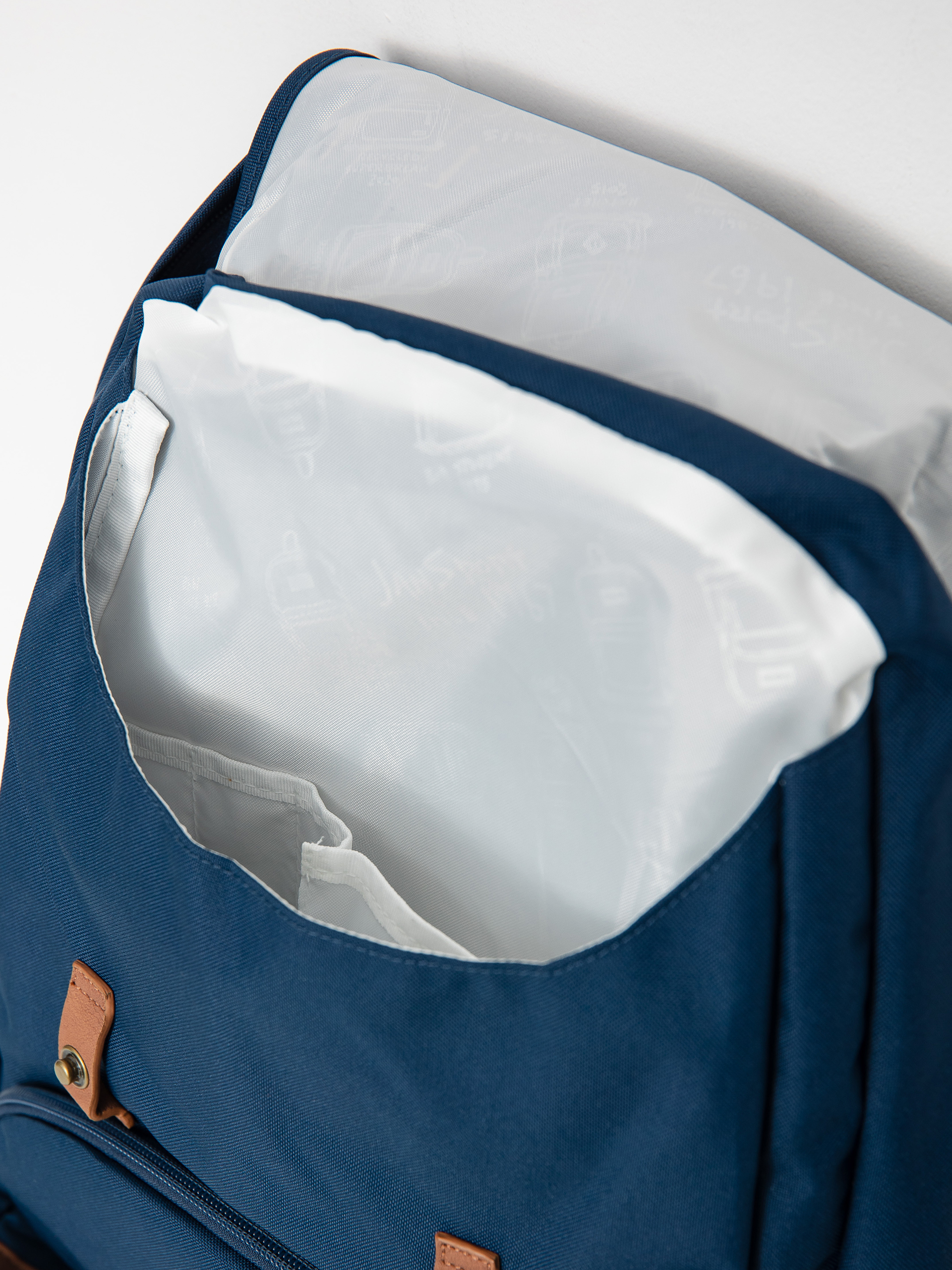 JanSport Cortlandt Backpack (navy)