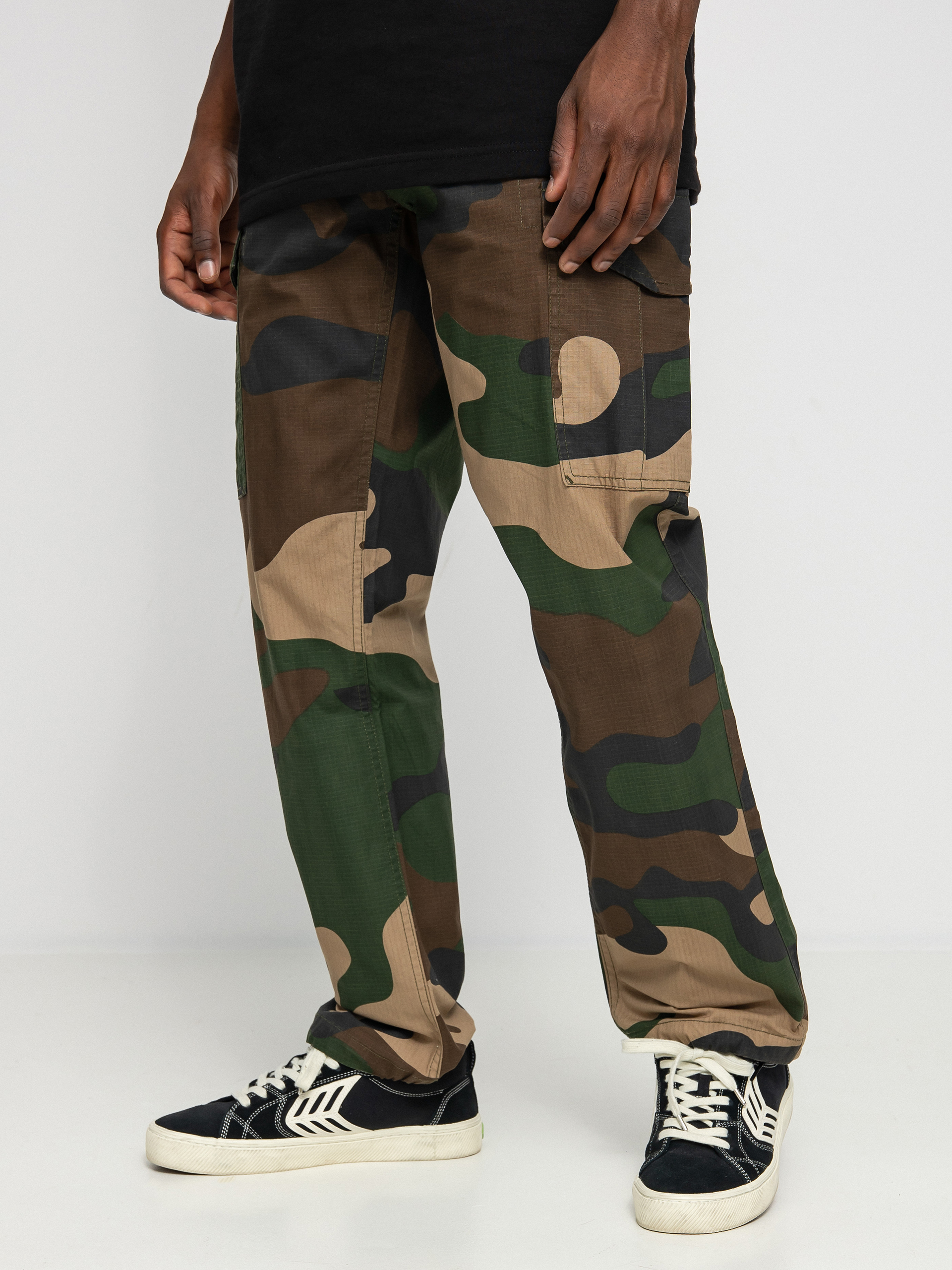 DGK Cargo Pants (big woods camo)