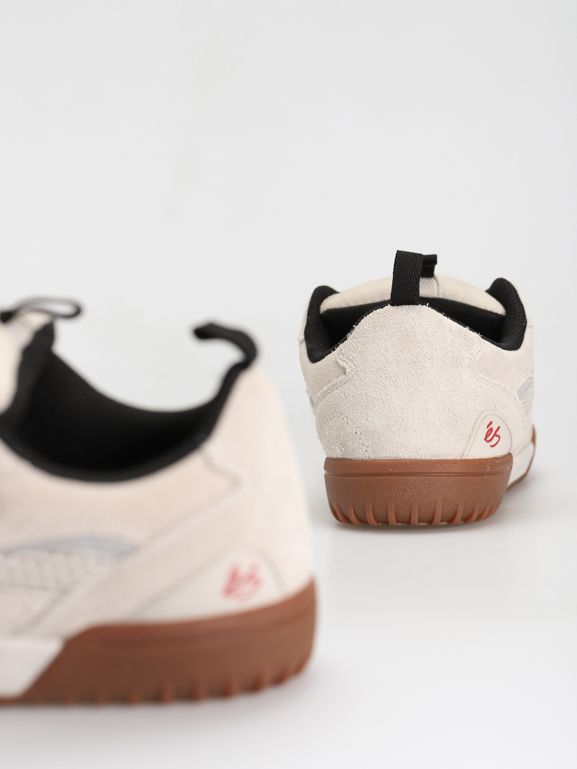 eS Quattro Shoes (white/red/gum)