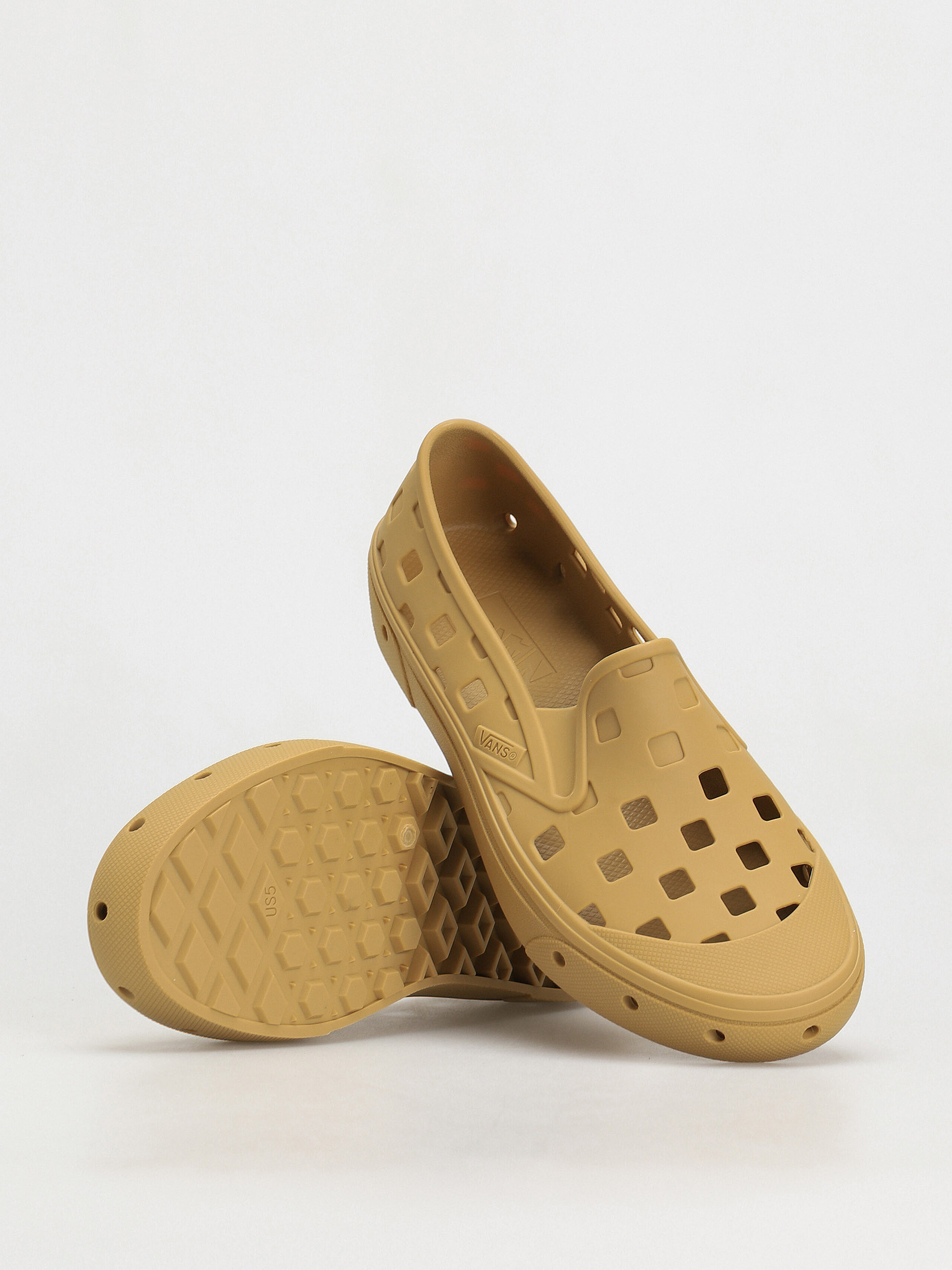Vans Trek Slip On Shoes (mustard gold)
