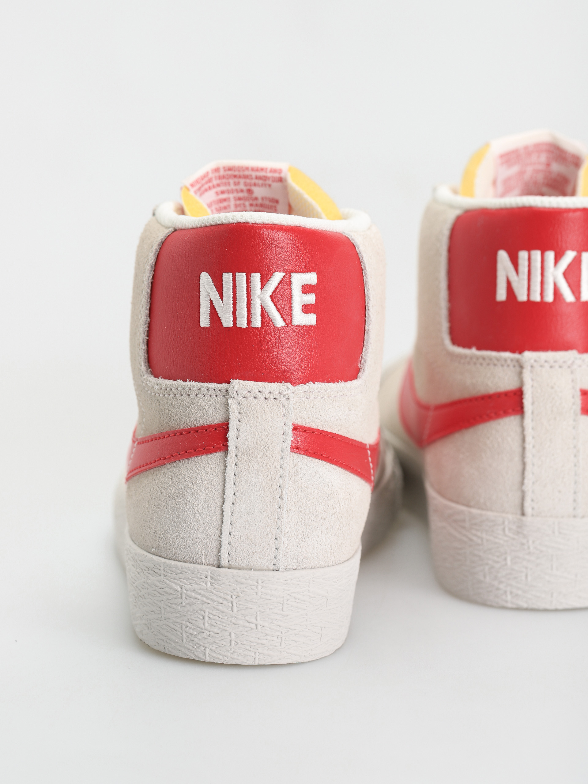 Nike SB Zoom Blazer Mid Shoes (summit white/university red summit white)