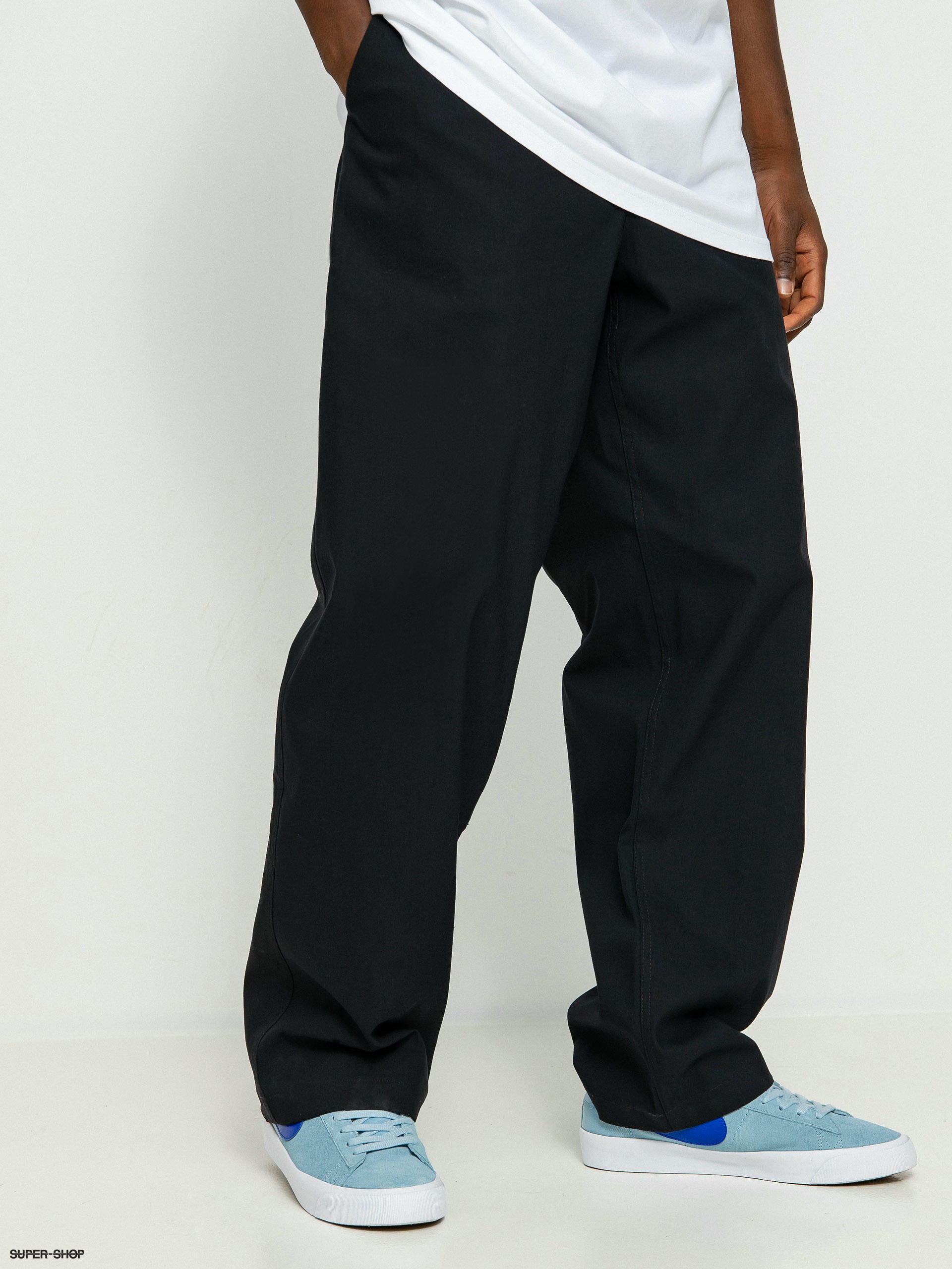 Nike best sale loose pants