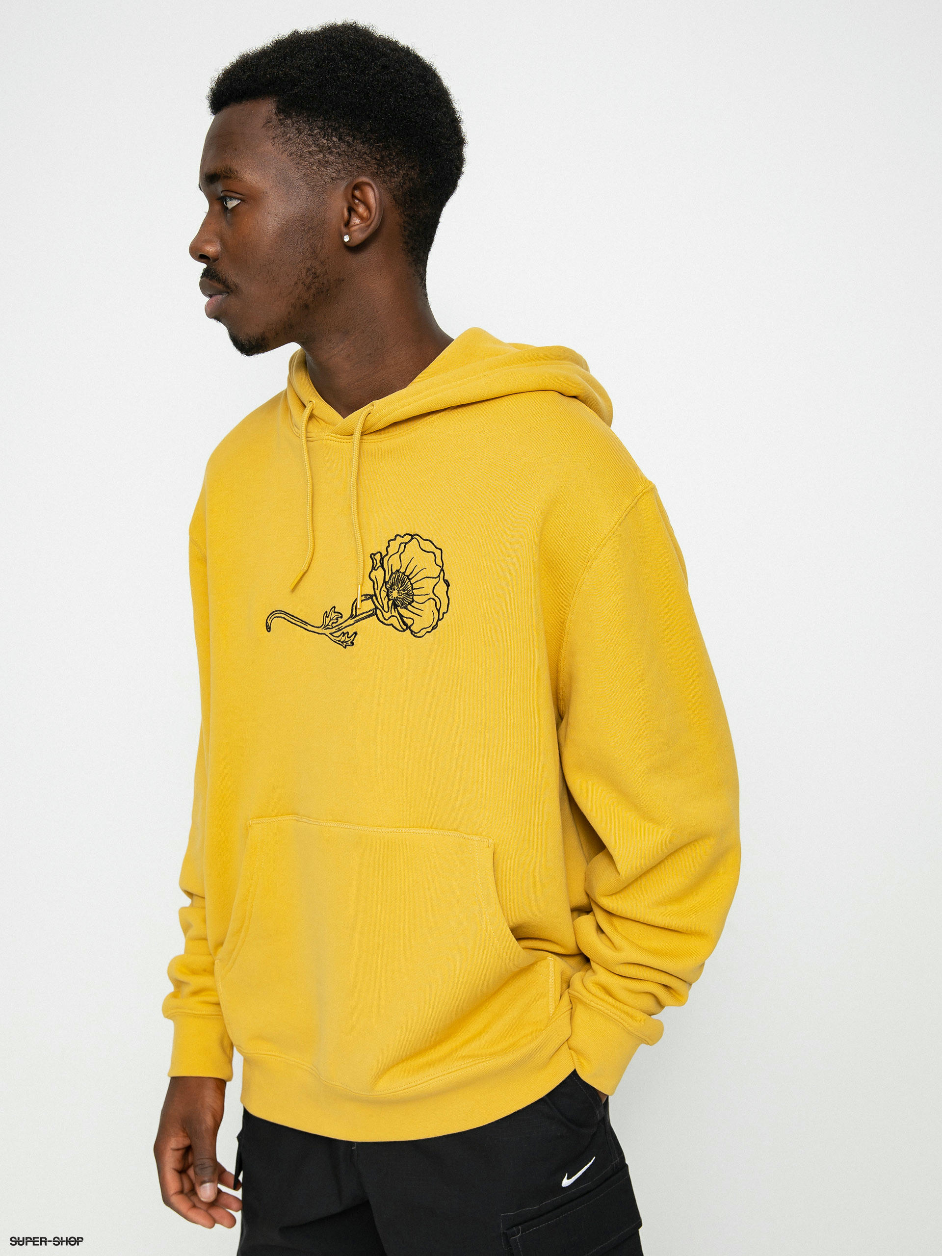 Yellow nike deals sb hoodie