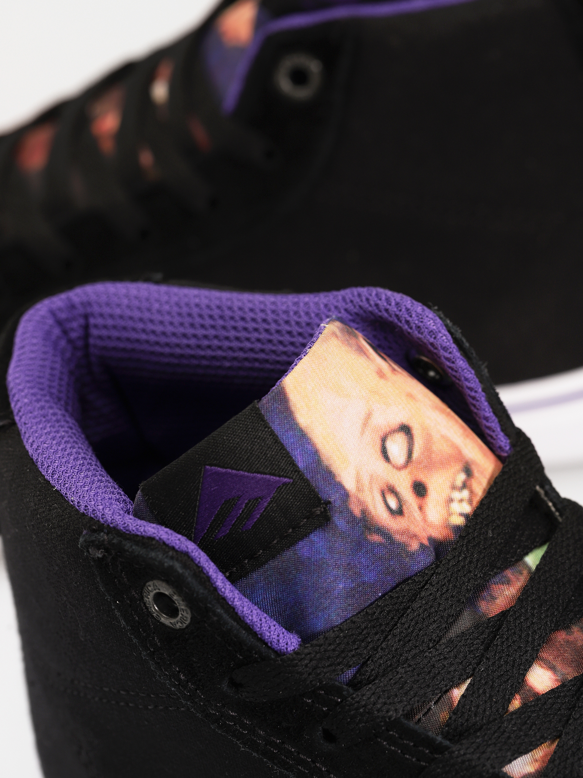 Emerica Omen Hi X Dinosaur Shoes (black/purple)