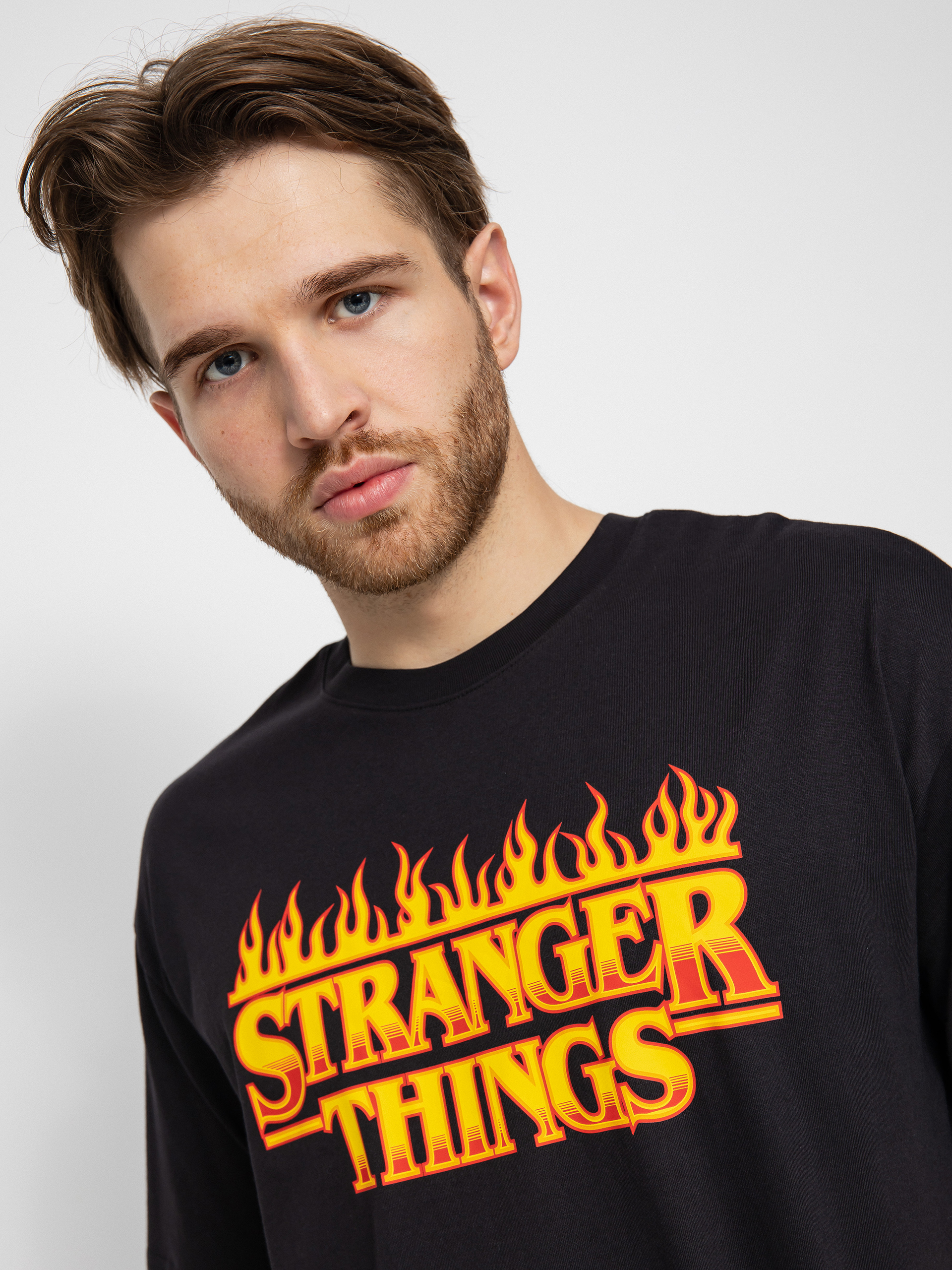 Champion X Stranger Things Crewneck T-Shirt 217791 T-shirt (nbk)