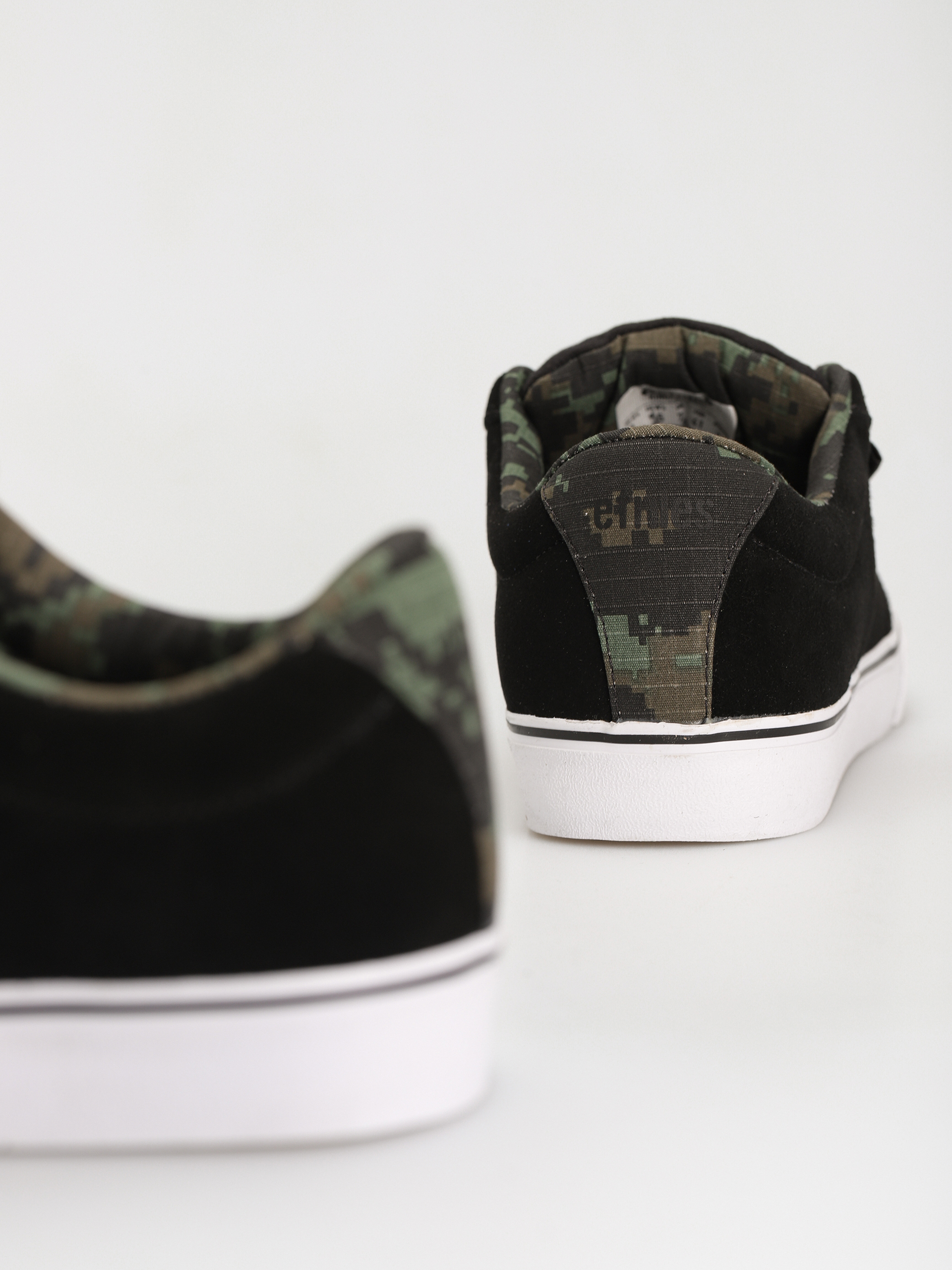 Etnies Kingpin Vulc Shoes (black/camo)