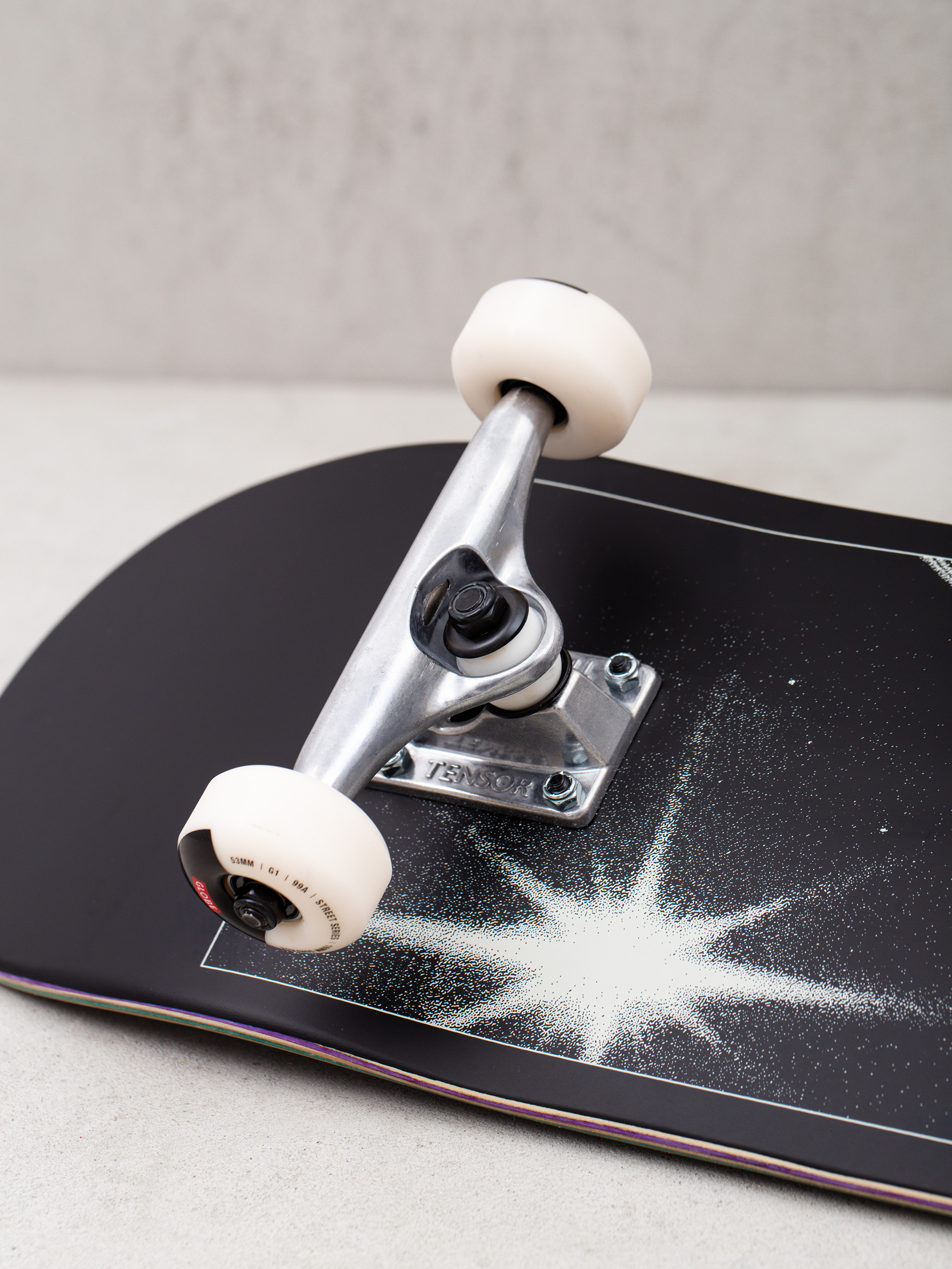 Globe G1 Orbit Skateboard (dark matter)