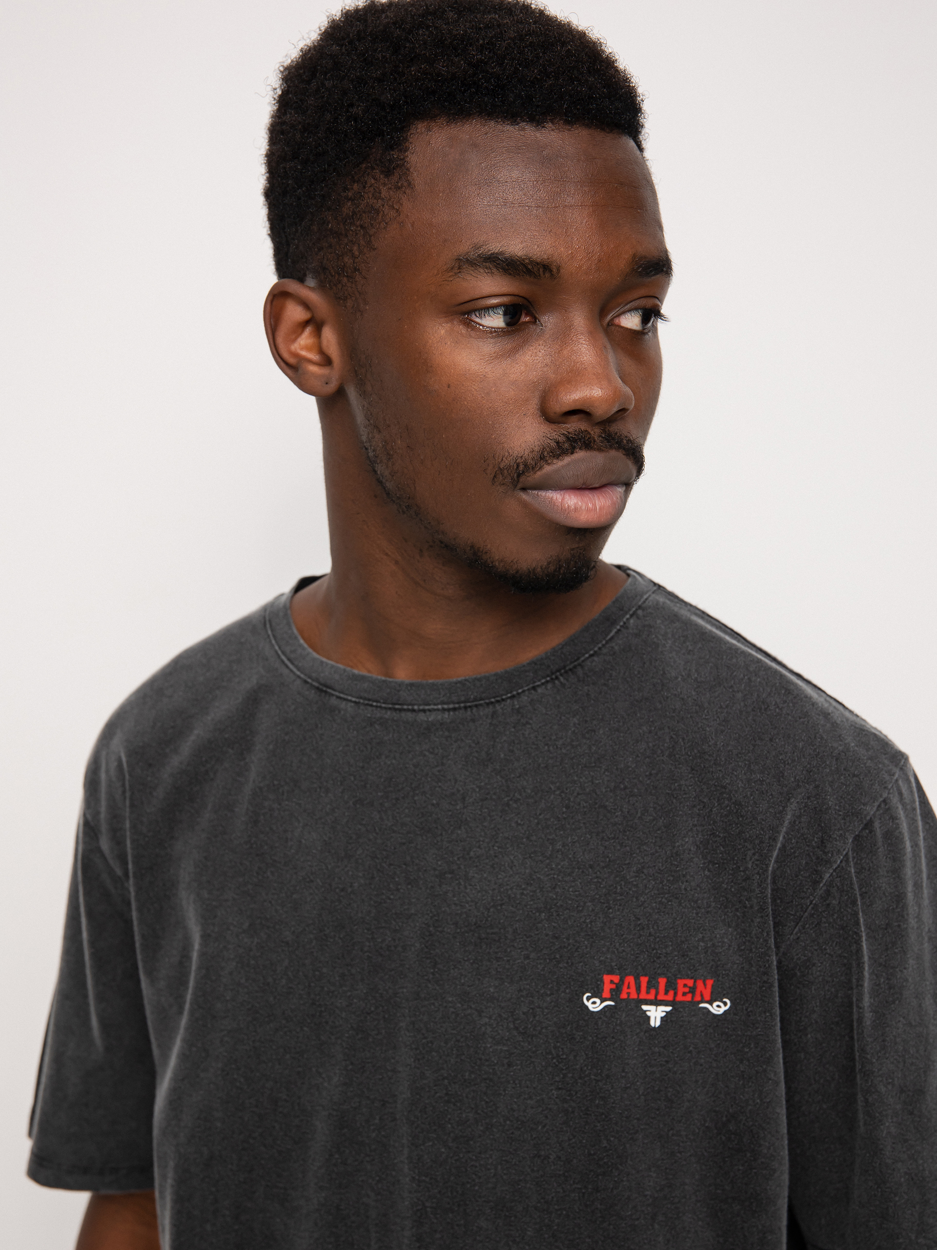 Fallen Revolver T-shirt (black enzymatic wash/white x billy marks)