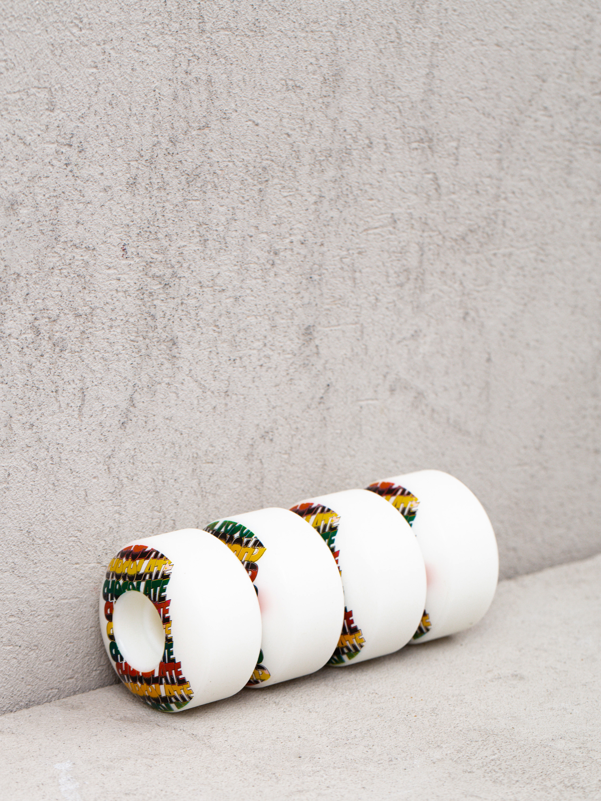 Chocolate Sound System Staple Rollen (white/multi)