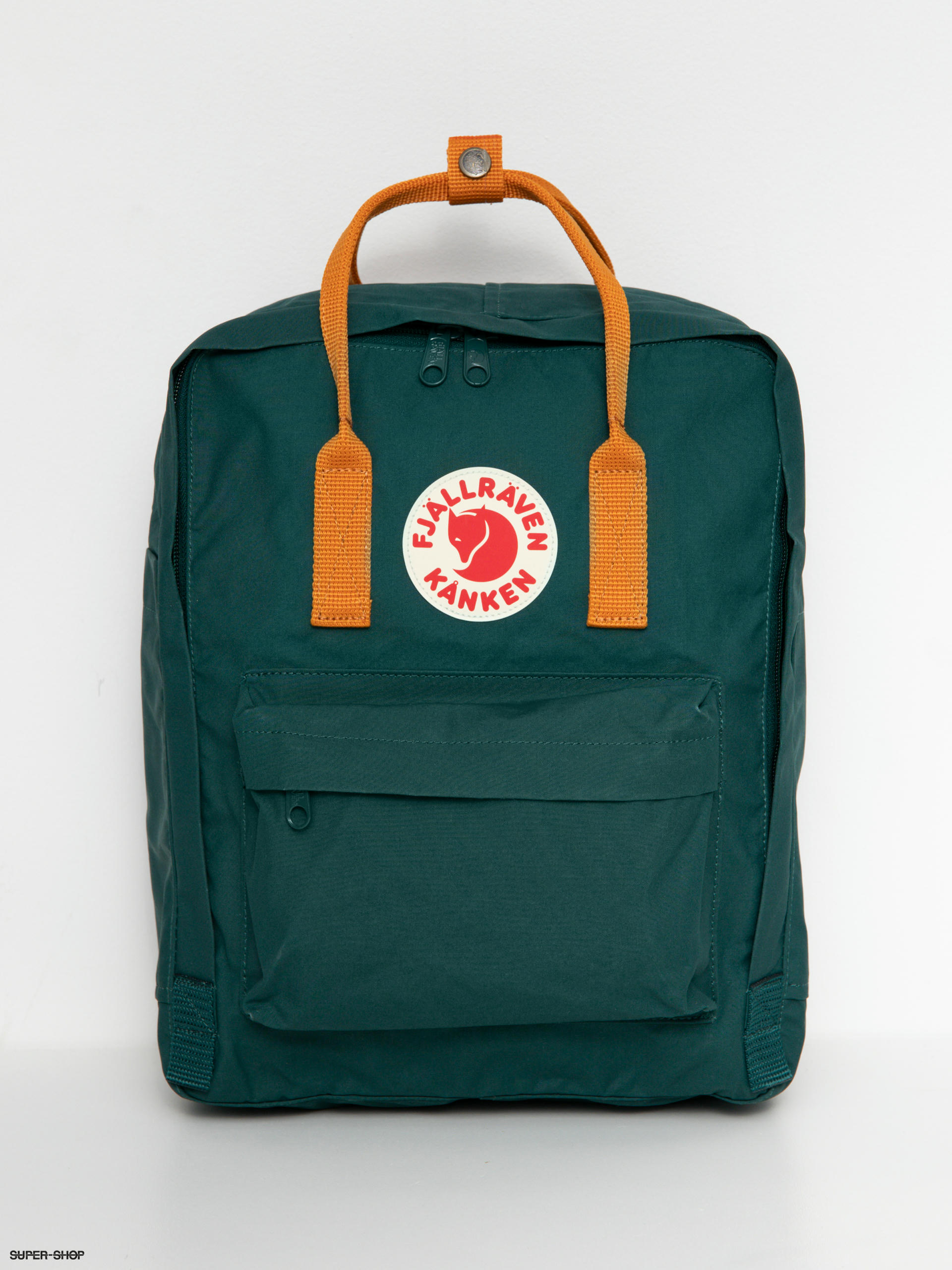 Fjallraven Kanken Backpack (arctic green/spicy orange)