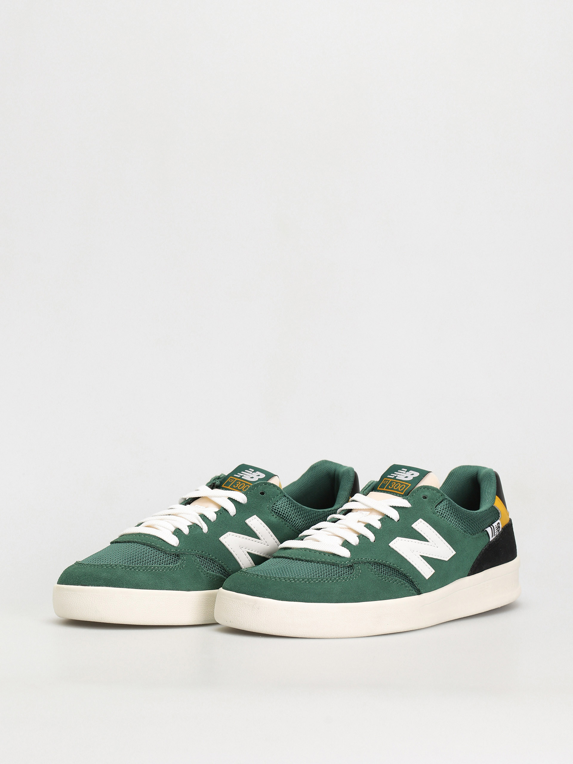 New Balance CT300 Shoes (green/yellow)