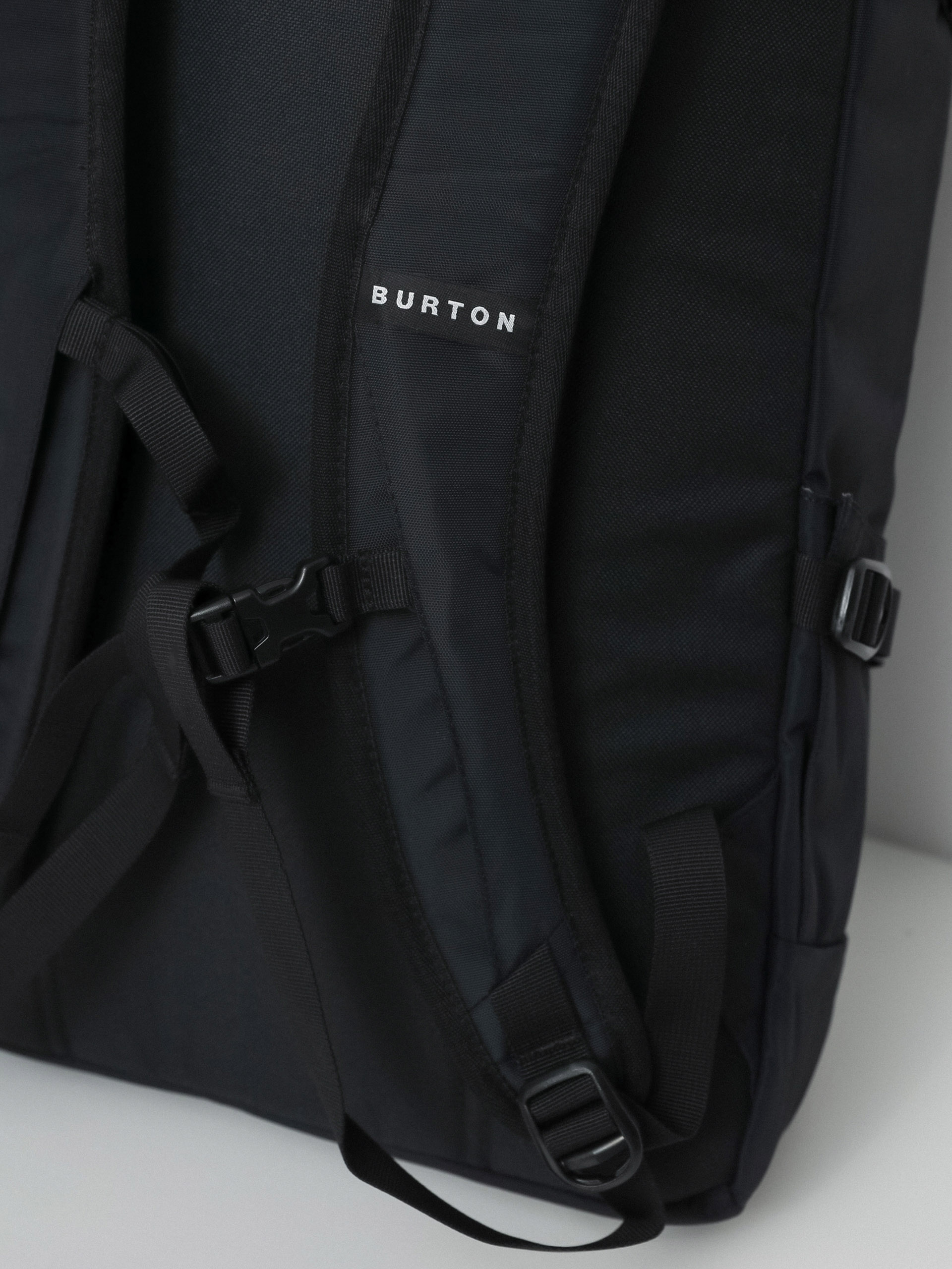 Burton Tinder 2.0 30L Backpack (true black)