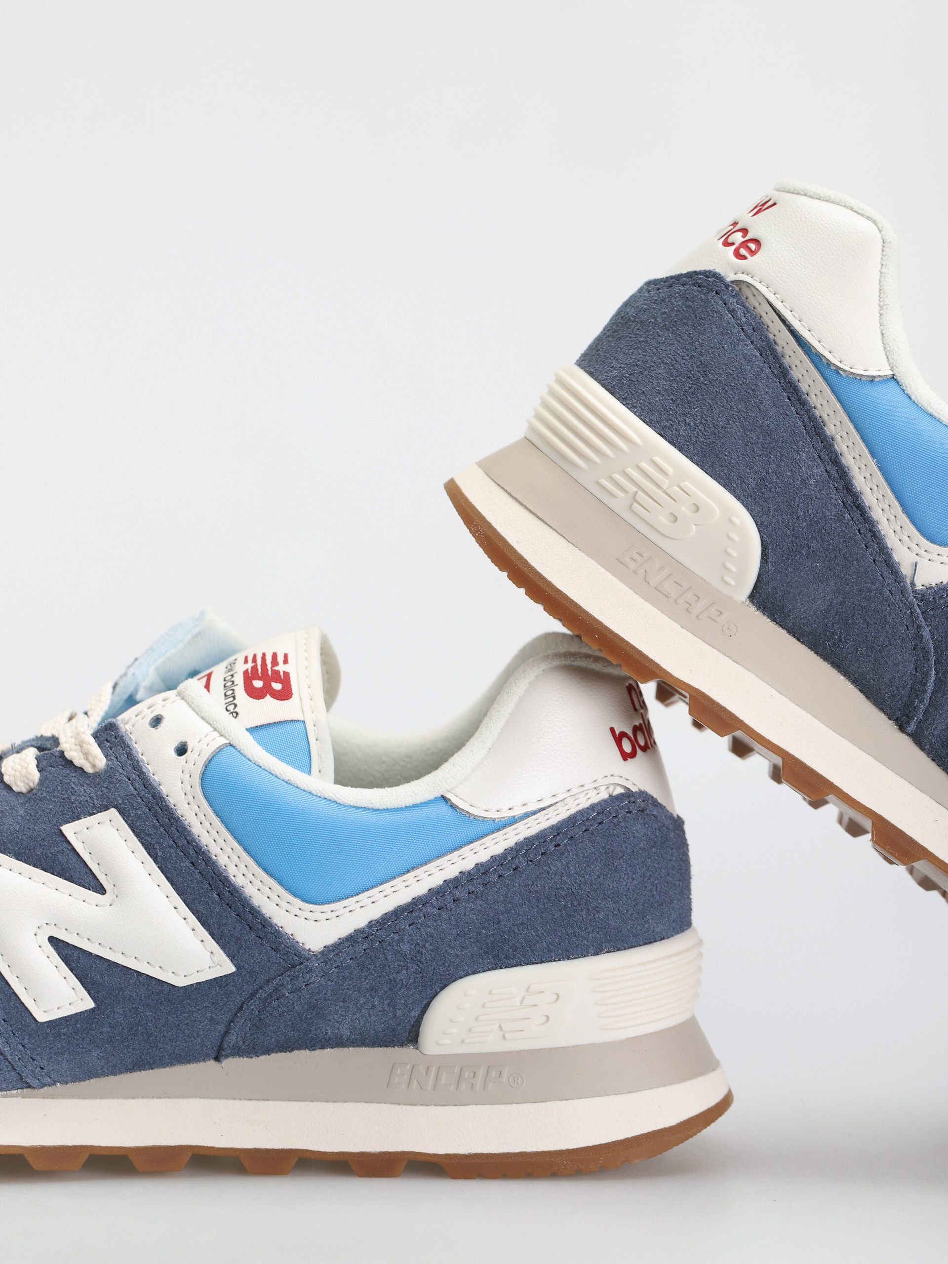 New Balance 574 Shoes (angel blue)