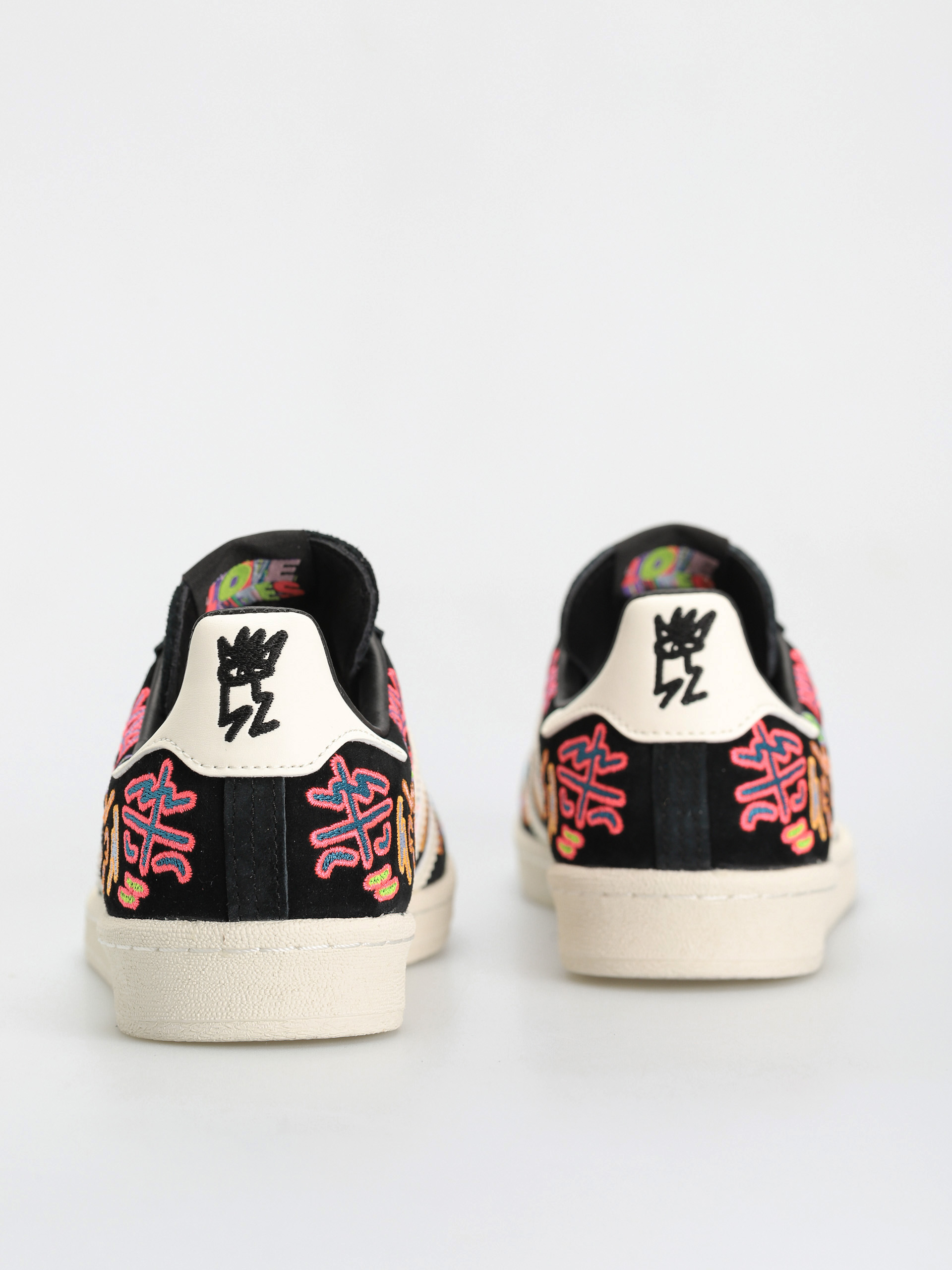 adidas Originals Campus 80S Pride Shoes (owhite/cblack/owhite)