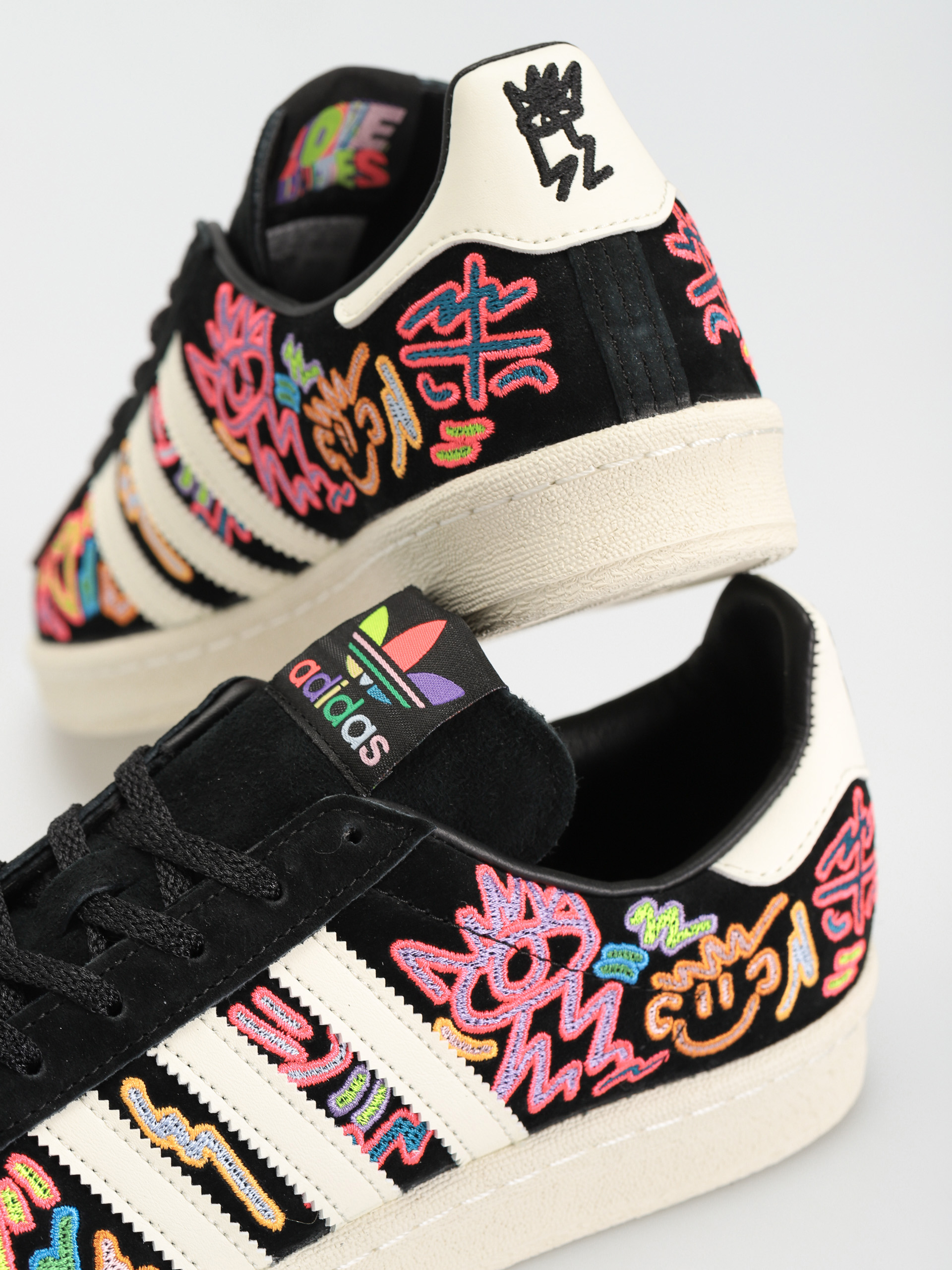 adidas Originals Campus 80S Pride Shoes (owhite/cblack/owhite)