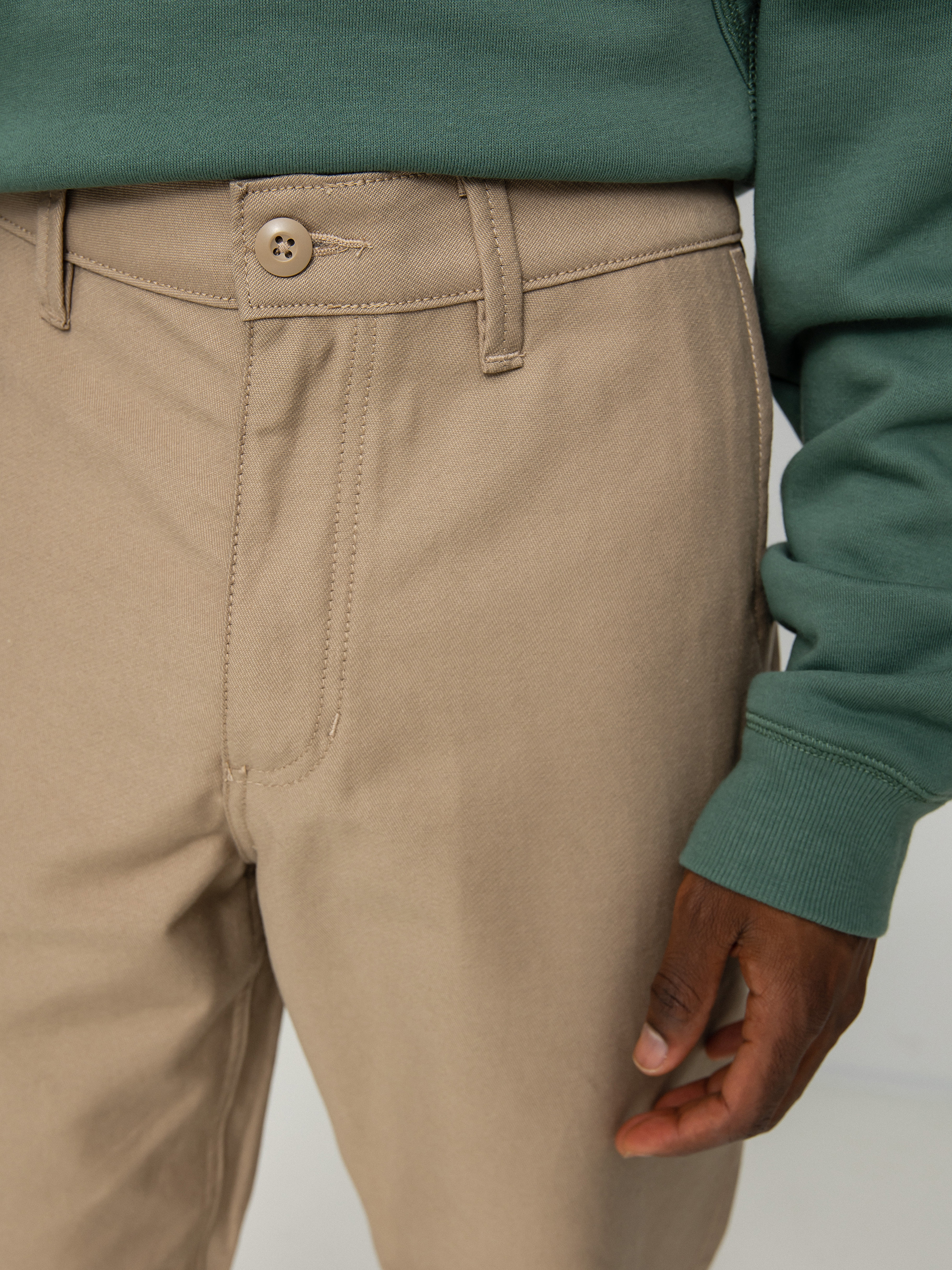 Vans Authentic Chino Glide Relaxtaper Pants (desert taupe)
