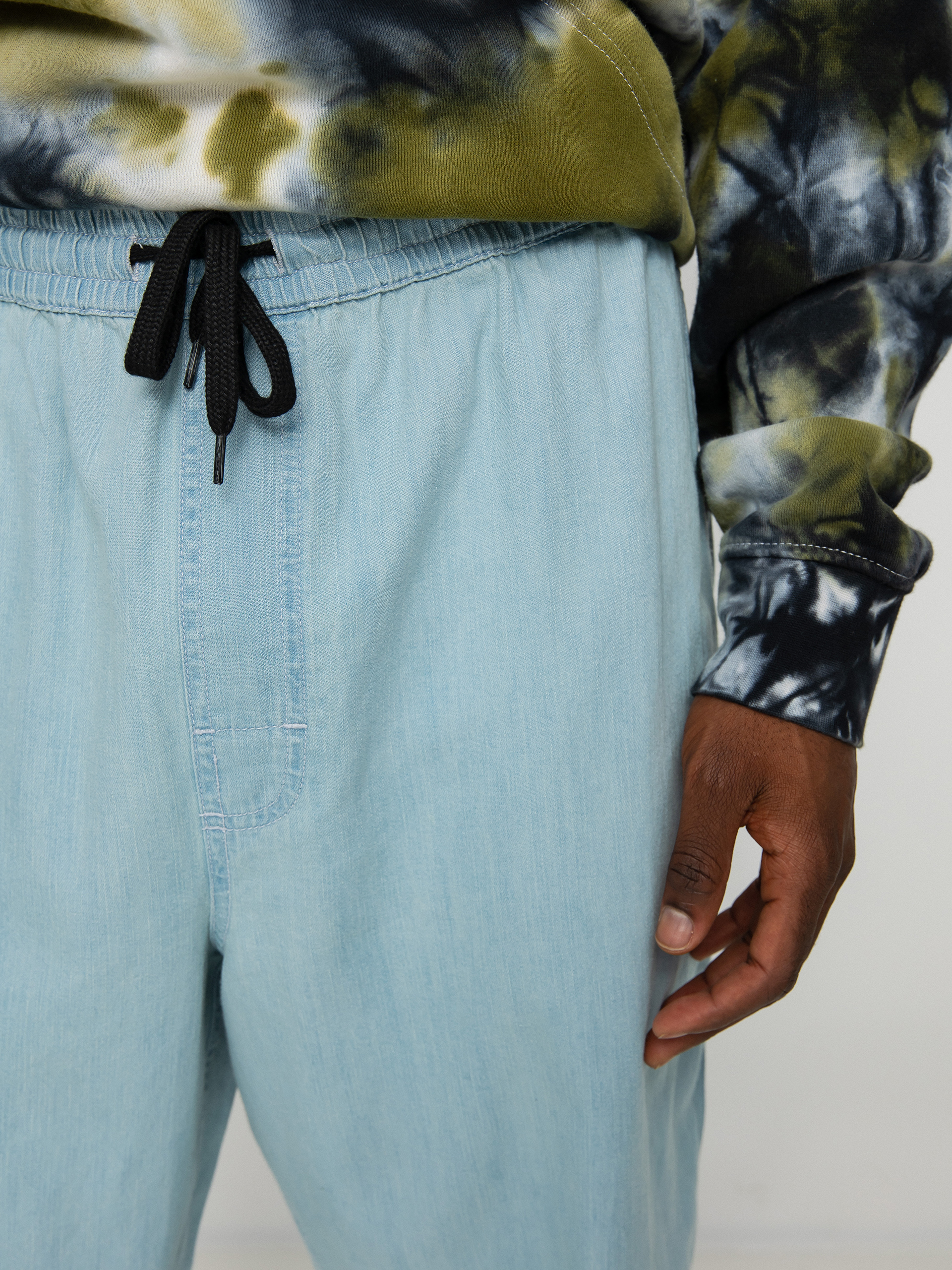 Element Chillin Denim Pants (acid wash)