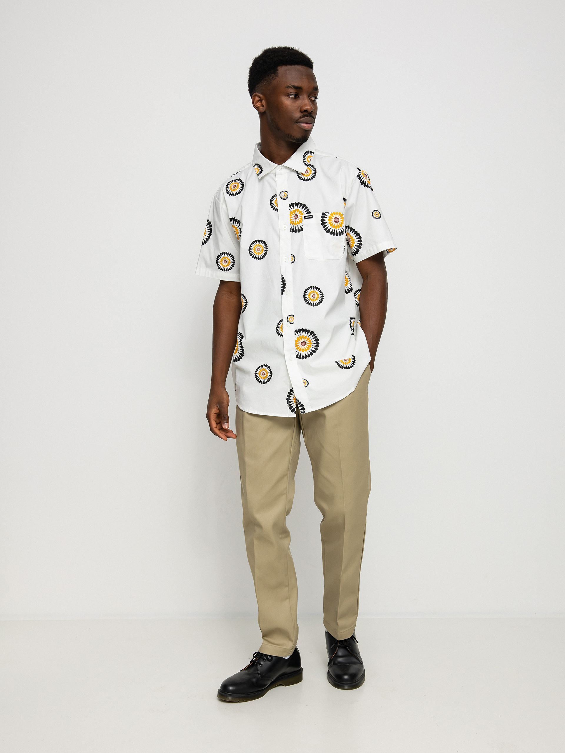 Brixton Charter Print Shirt (off white/black/golden glow)