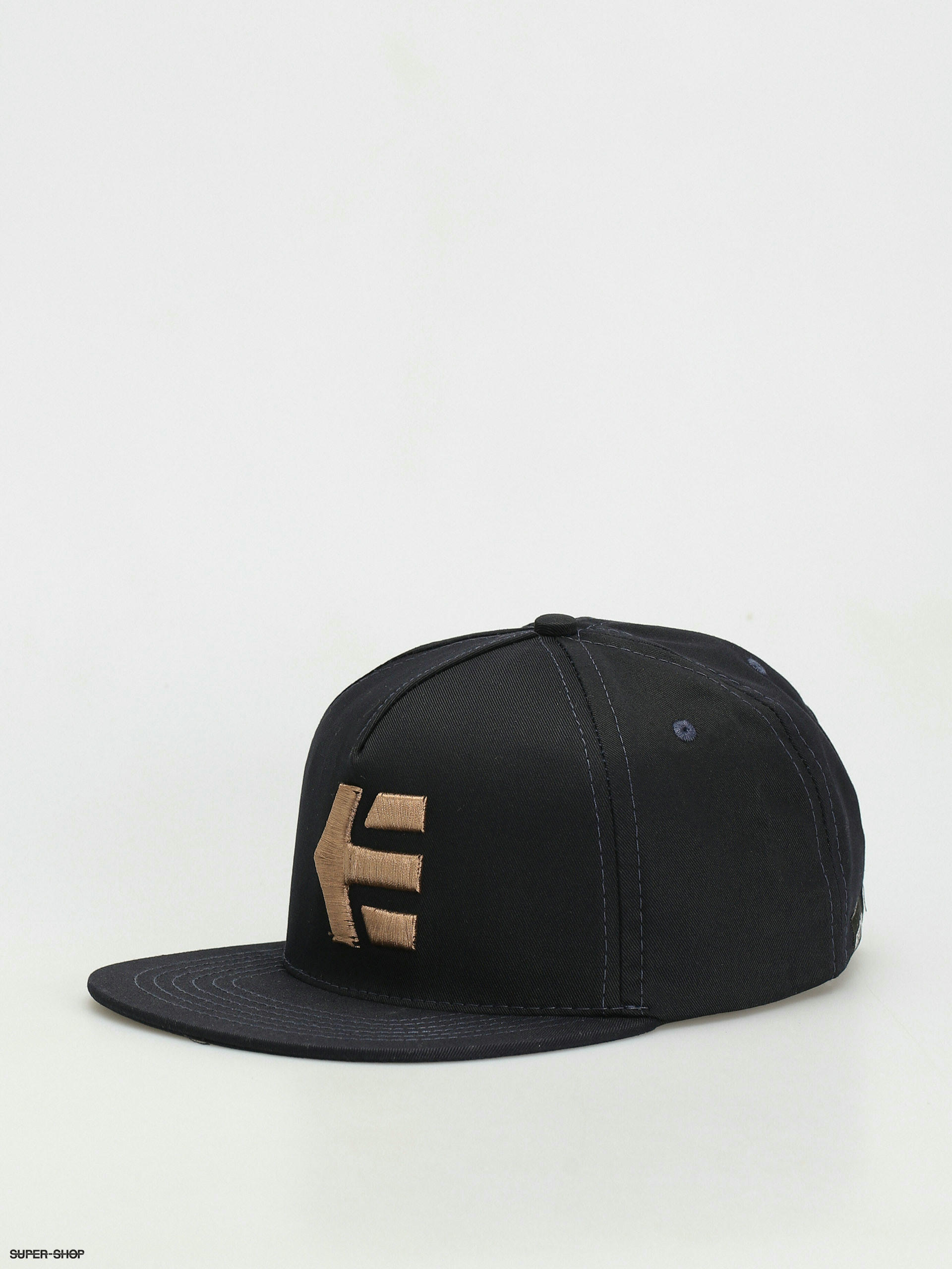 etnies snapback