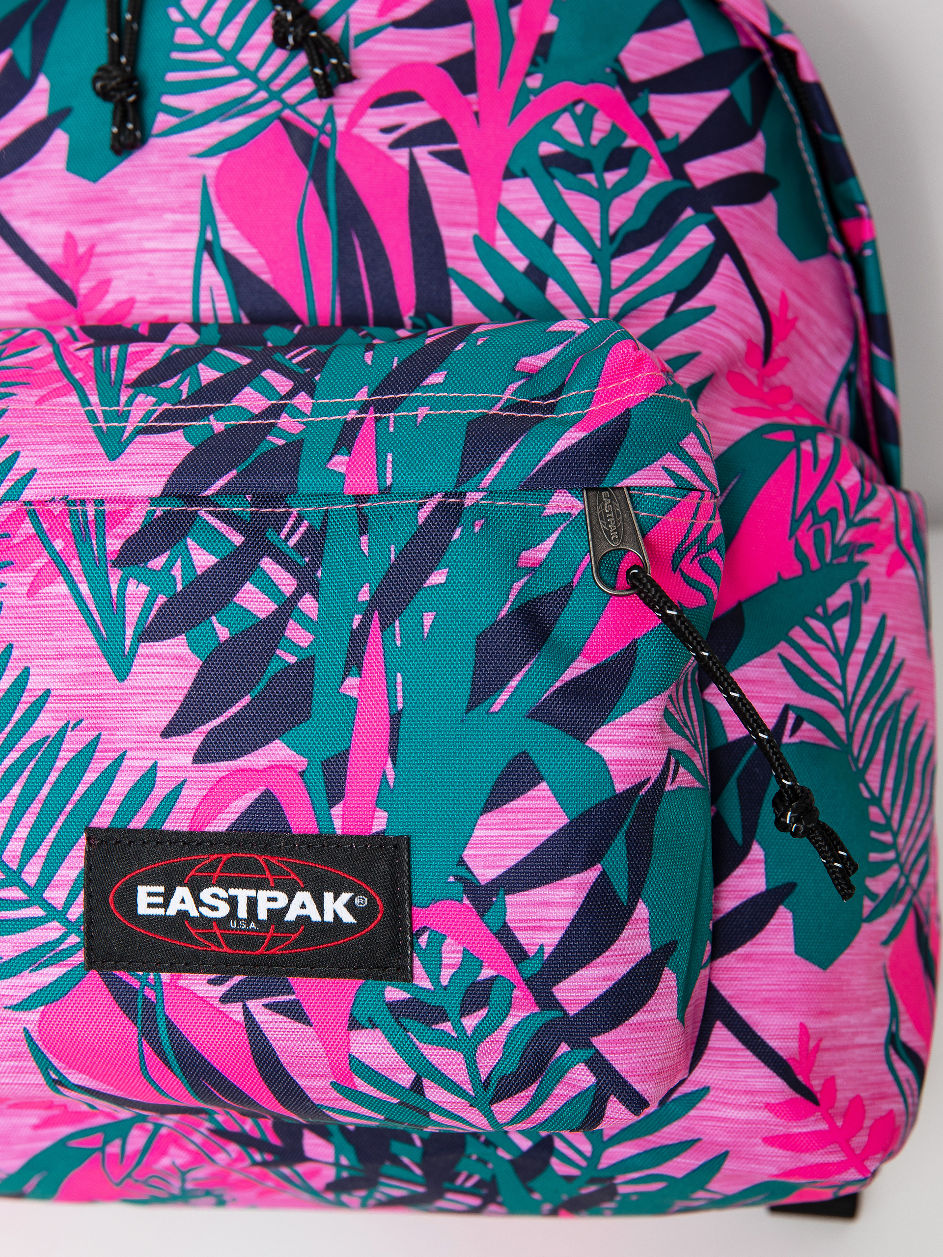 Eastpak Padded Pak R Backpack (brize rose)