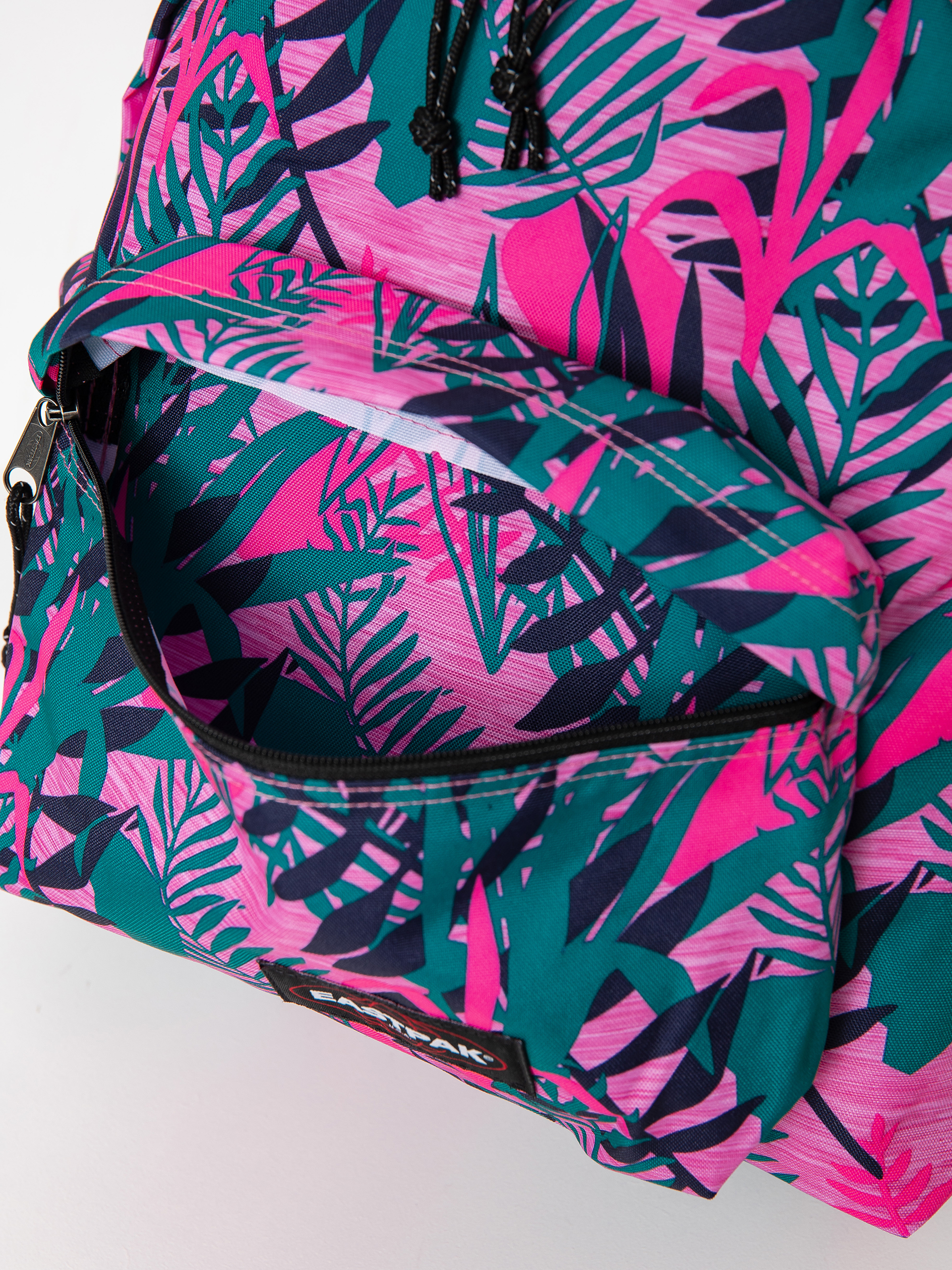 Eastpak Padded Pak R Backpack (brize rose)