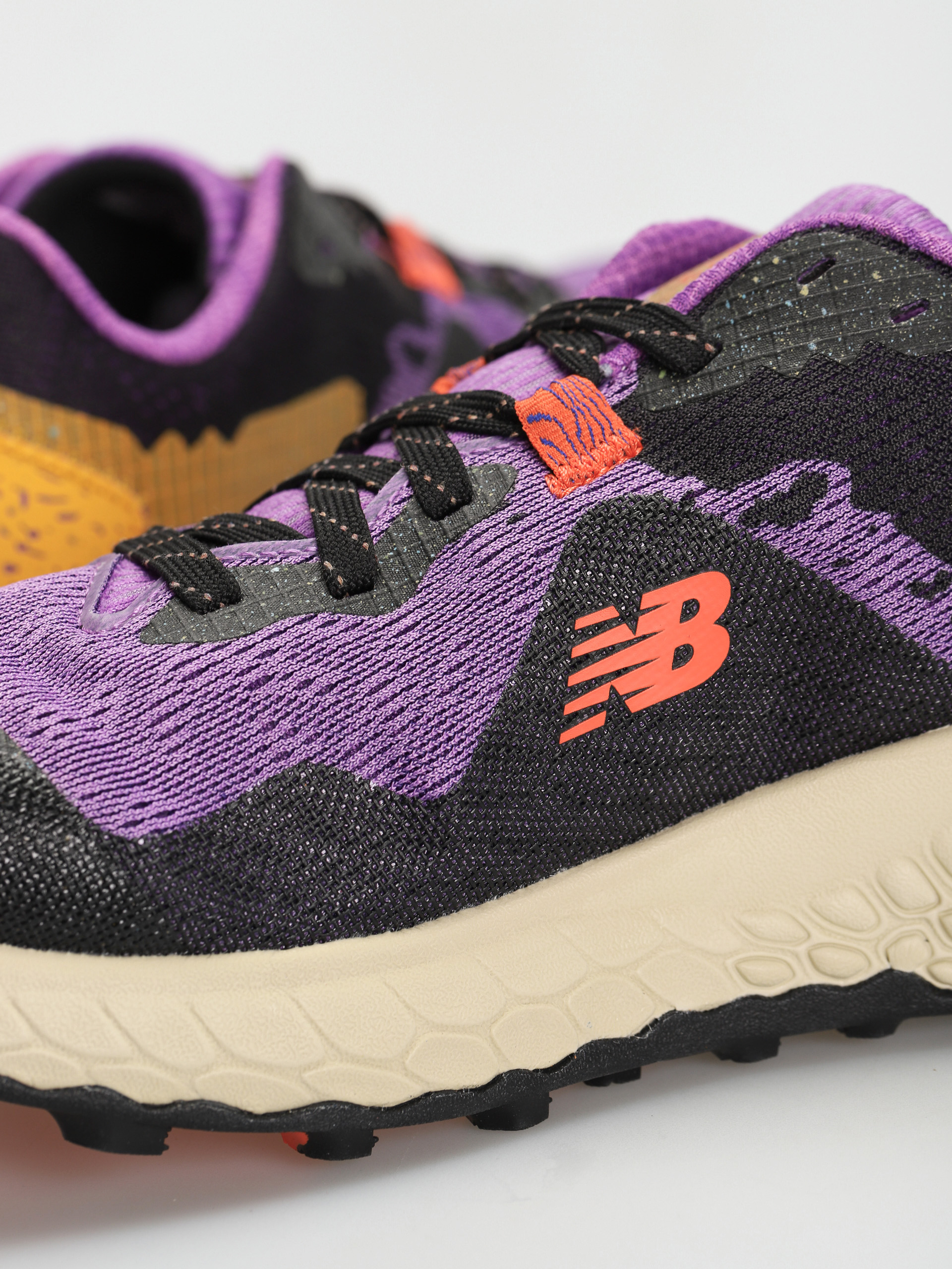 New Balance Hierro V7 Shoes (mystic purple)