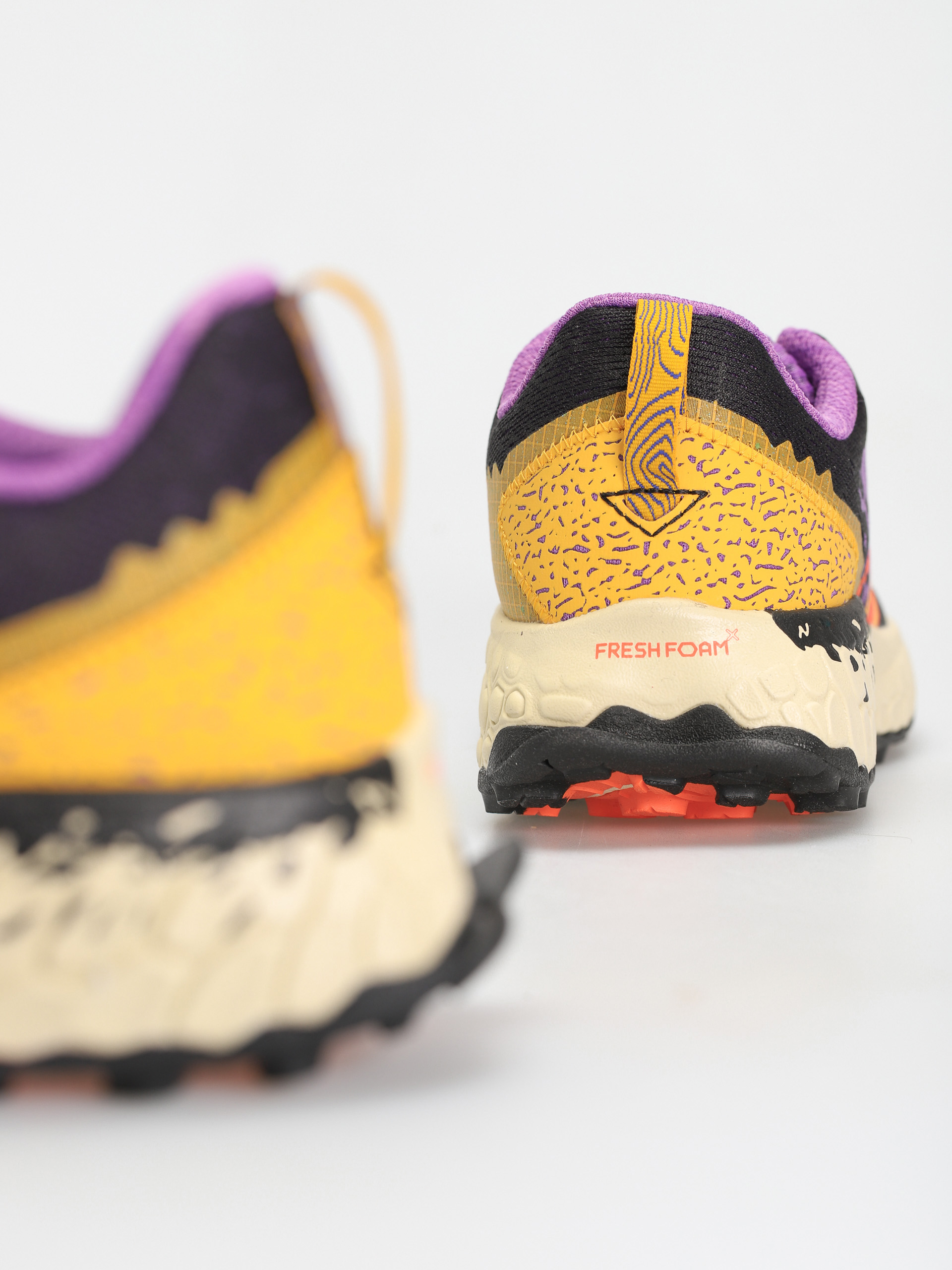 New Balance Hierro V7 Shoes (mystic purple)