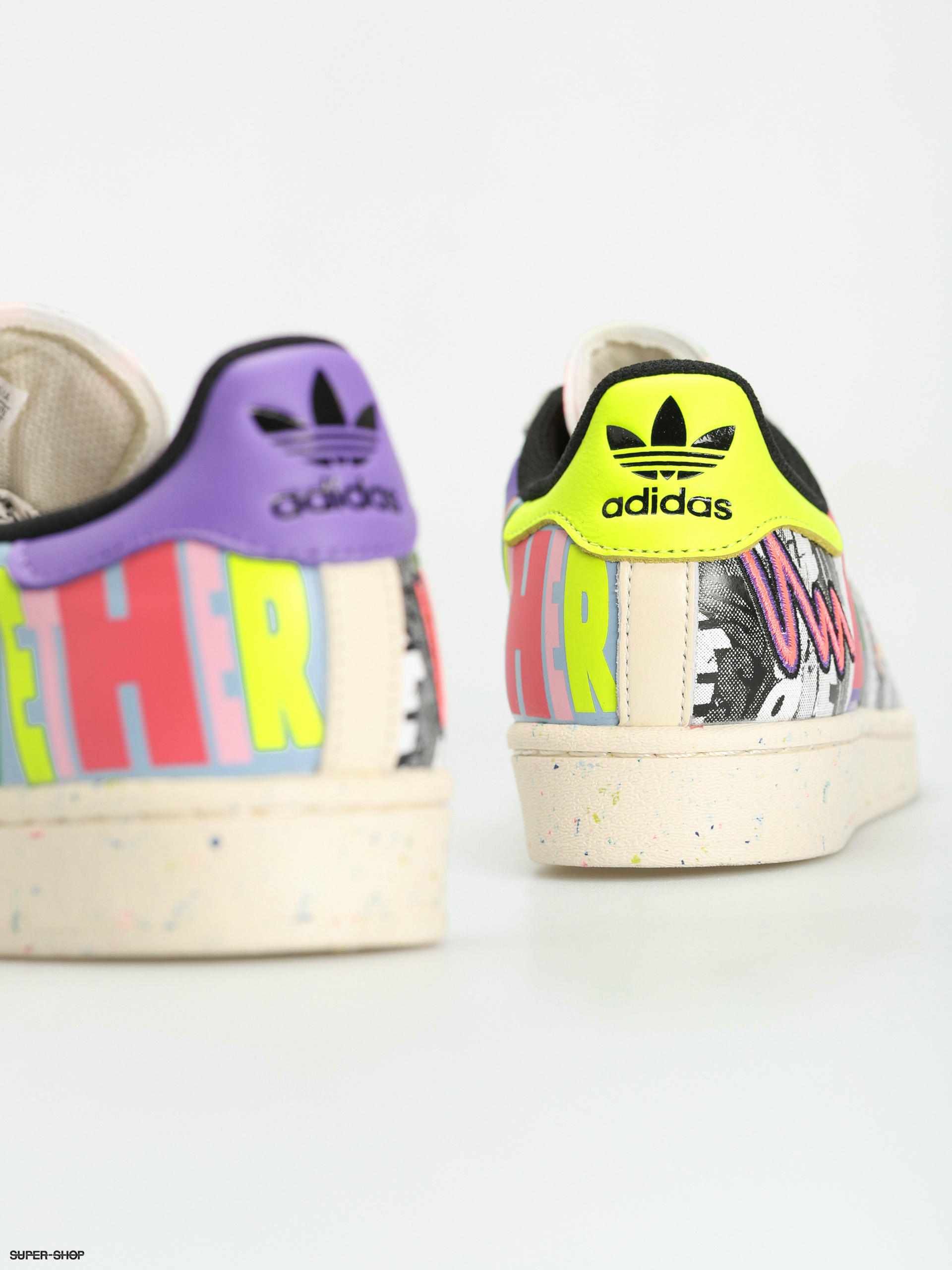adidas Originals Superstar Pride Shoes (cwhite/cwhite/cblack)