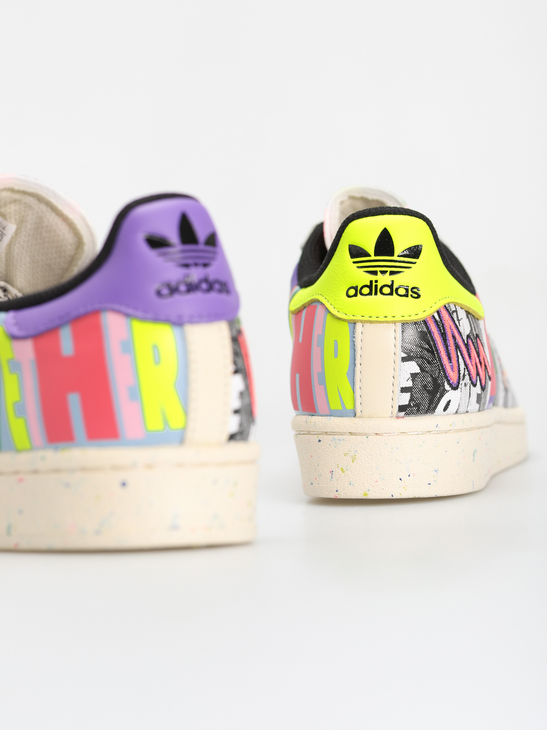 adidas Originals Superstar Pride Shoes (cwhite/cwhite/cblack)
