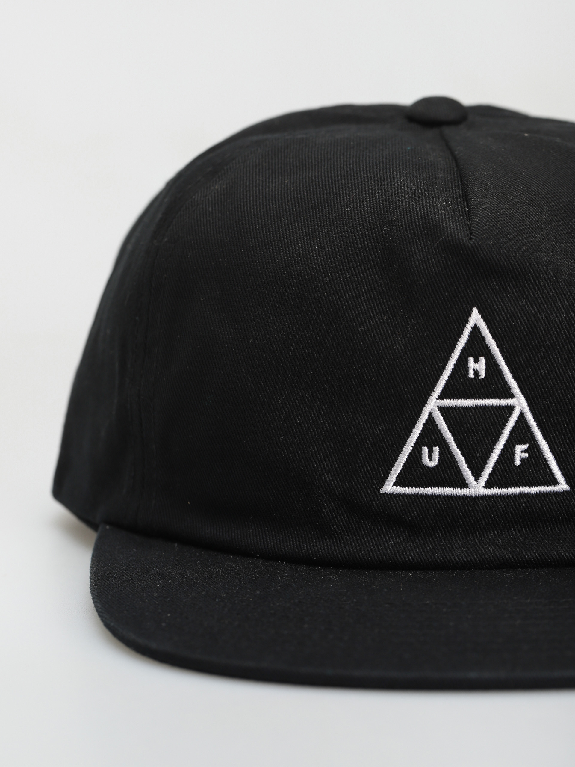 HUF Essentials Unstructured Triple Triangle Cap (black)