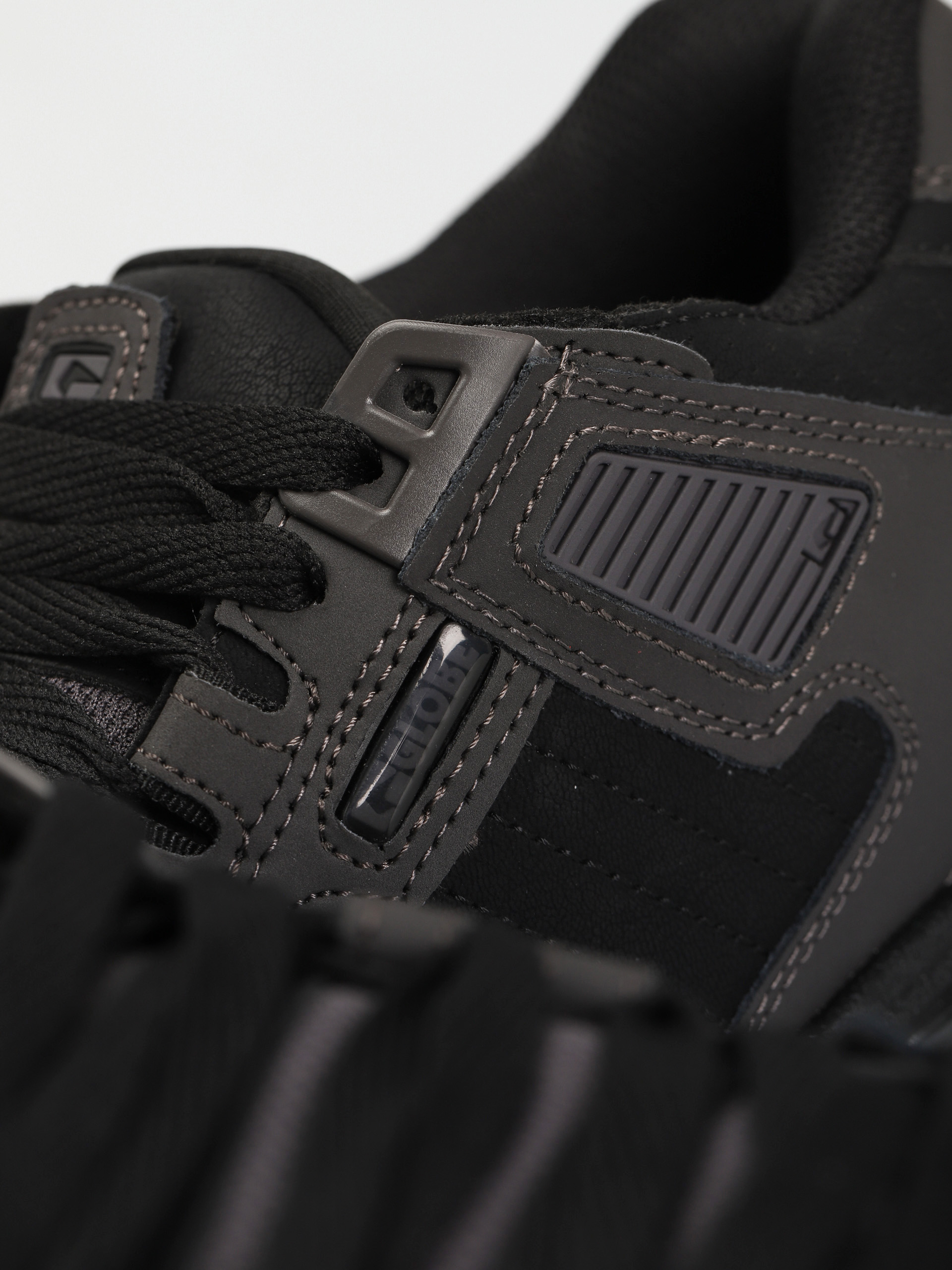 Globe Sabre Shoes (black/gunmetal)