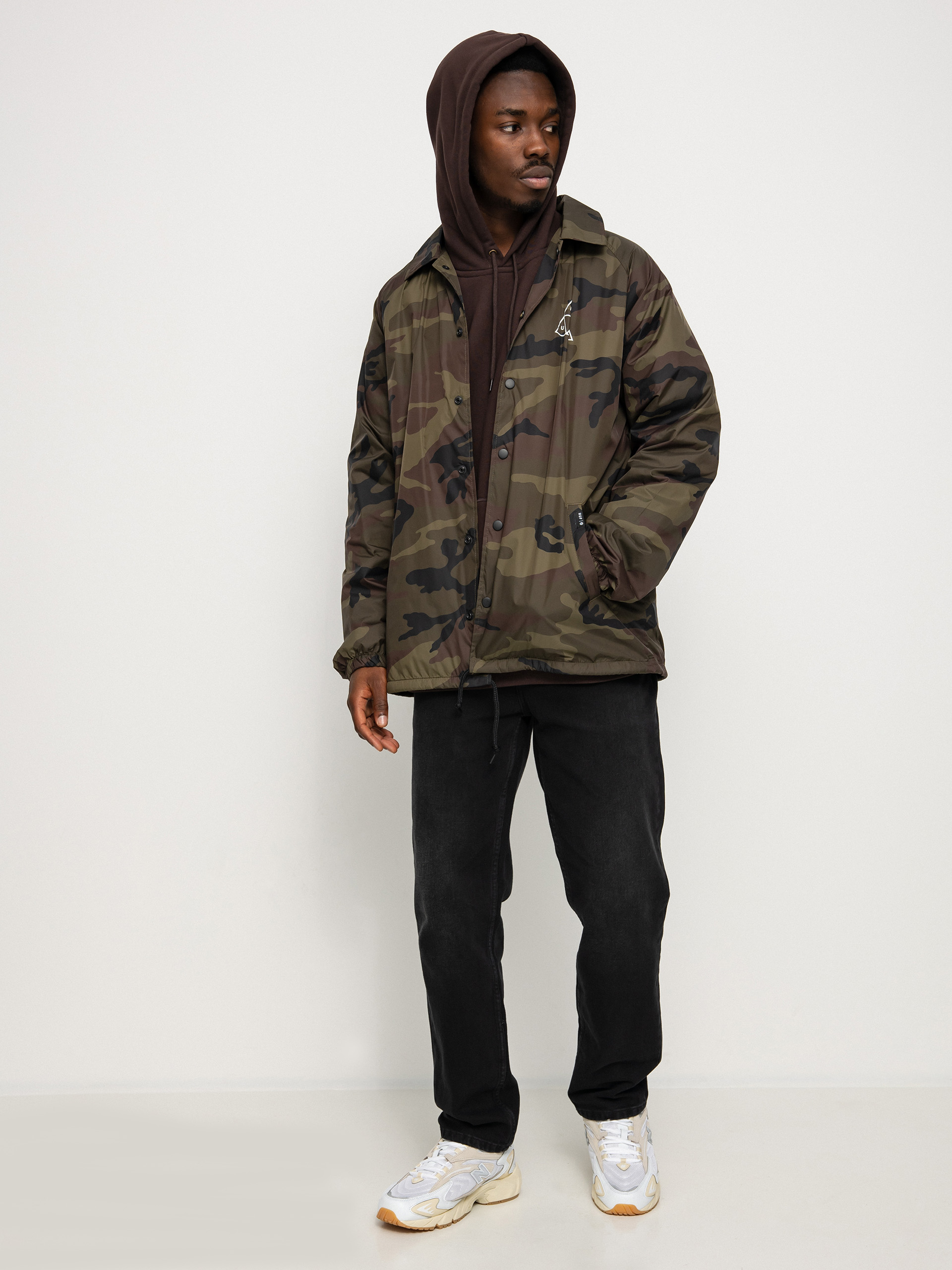 HUF Essentials Triple Triangle Coaches Jacket (woodland)