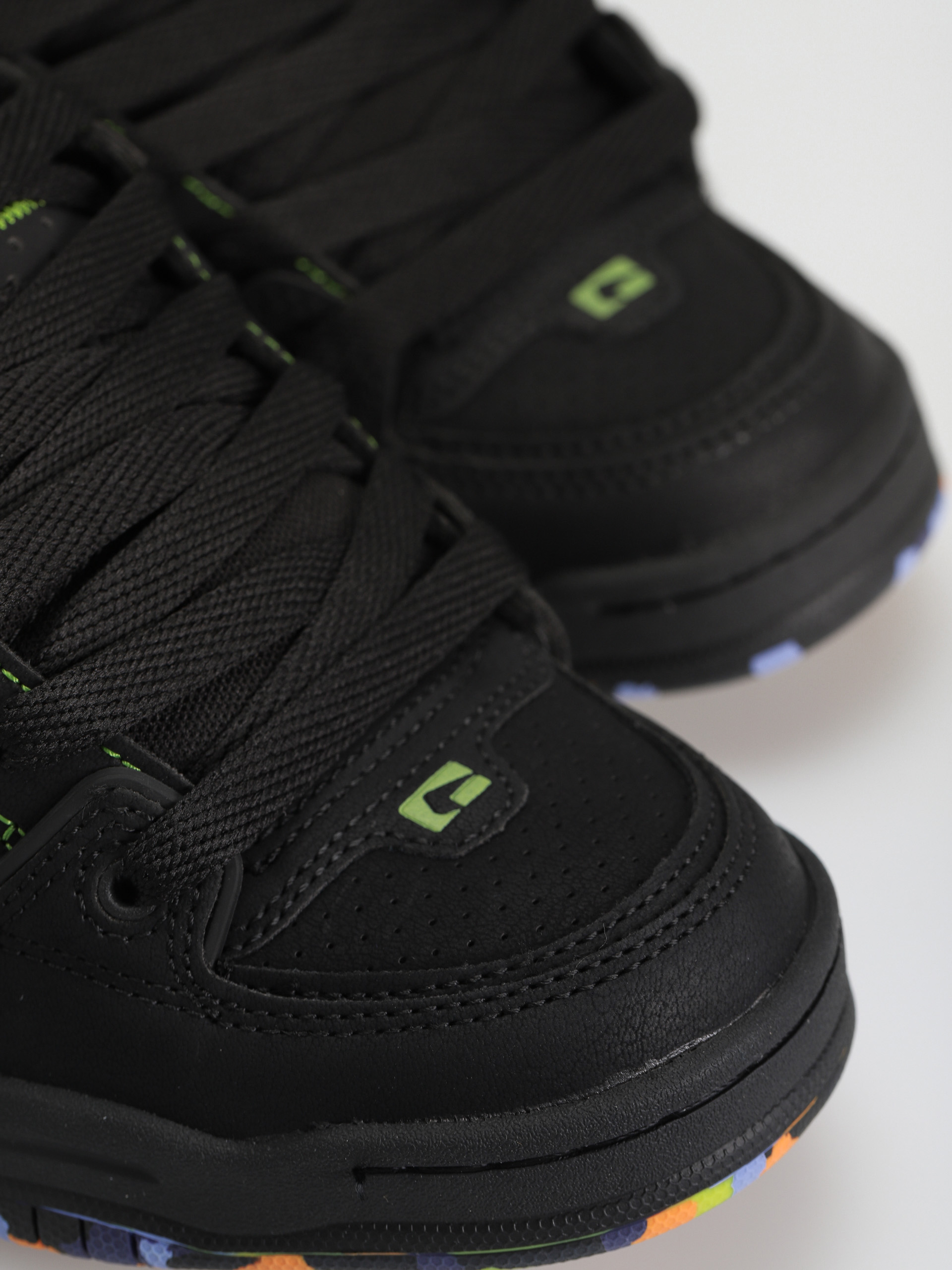 Globe Fusion Shoes (black/lime/mosaic)