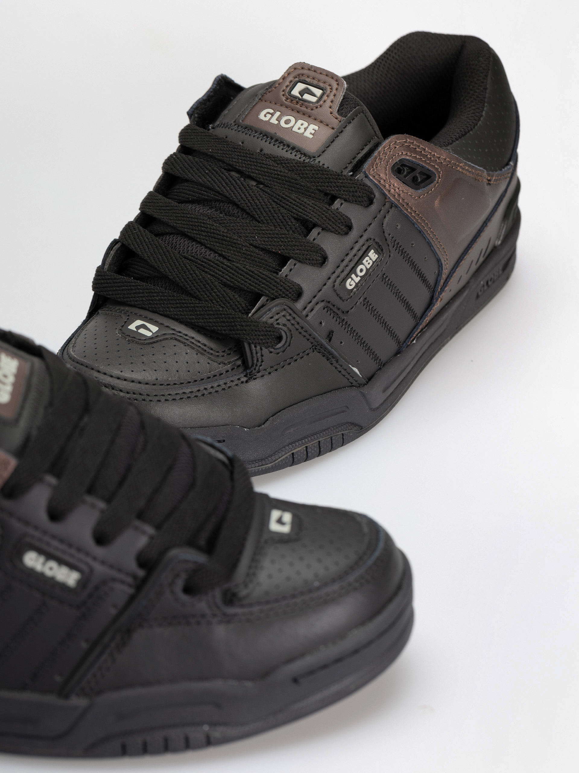 Globe Fusion Shoes (black/bronze)