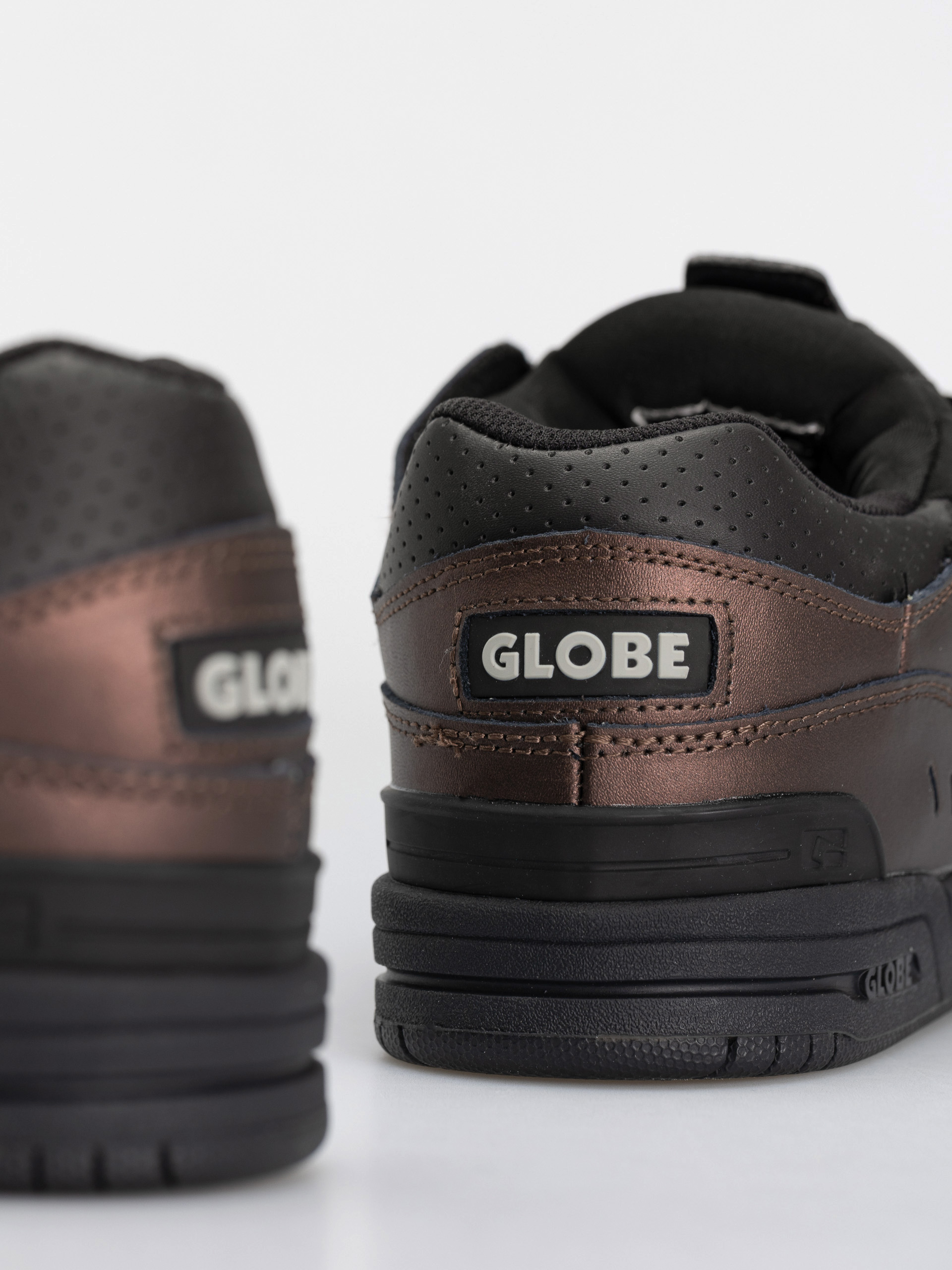 Globe Fusion Shoes (black/bronze)
