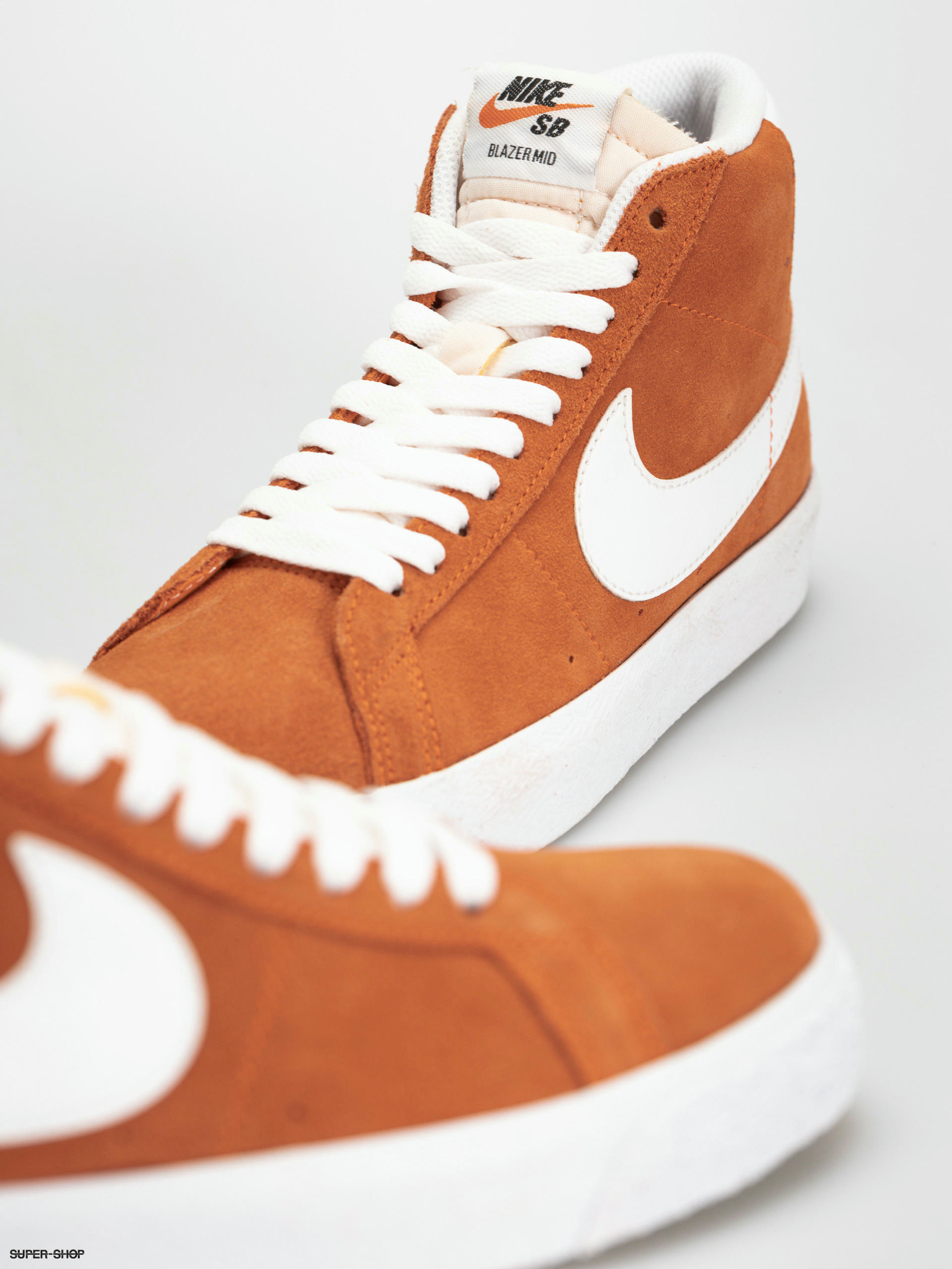 Nike SB Zoom Blazer Mid Shoes (safety orange/white safety orange white)