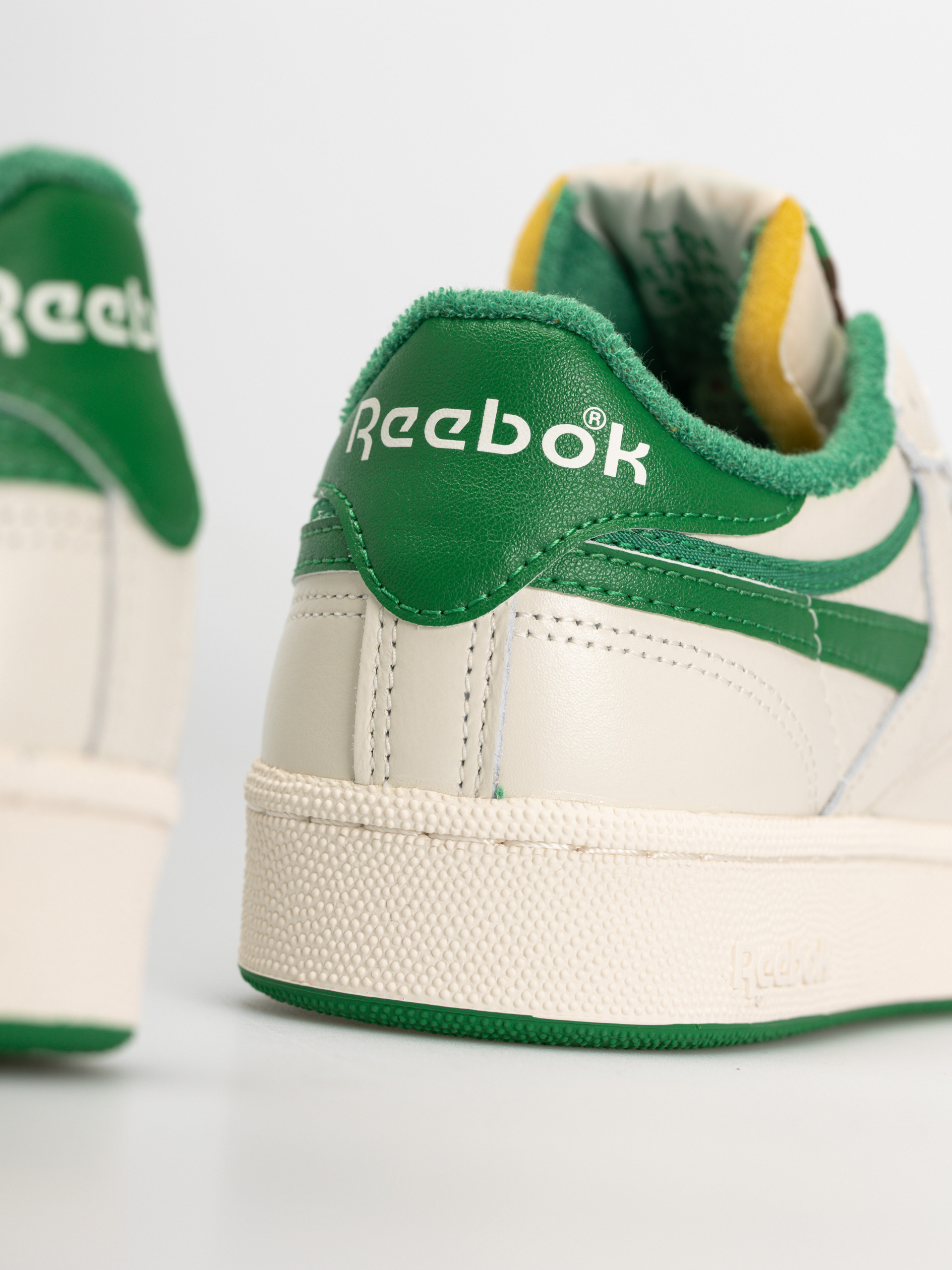 Reebok Club C Revenge Vint Shoes (chalk/papwht/glegrn)
