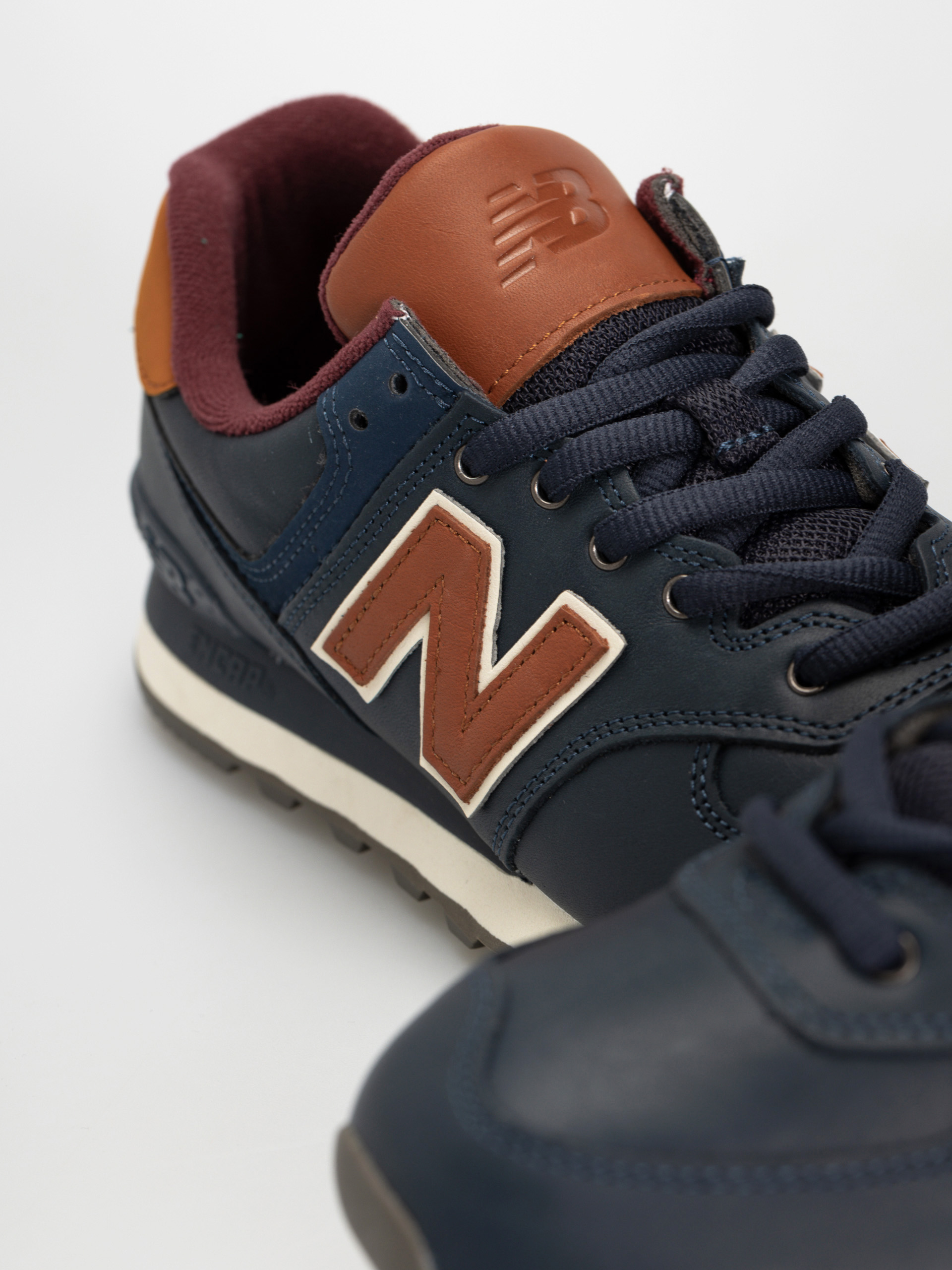 New Balance 574 Shoes (navy)