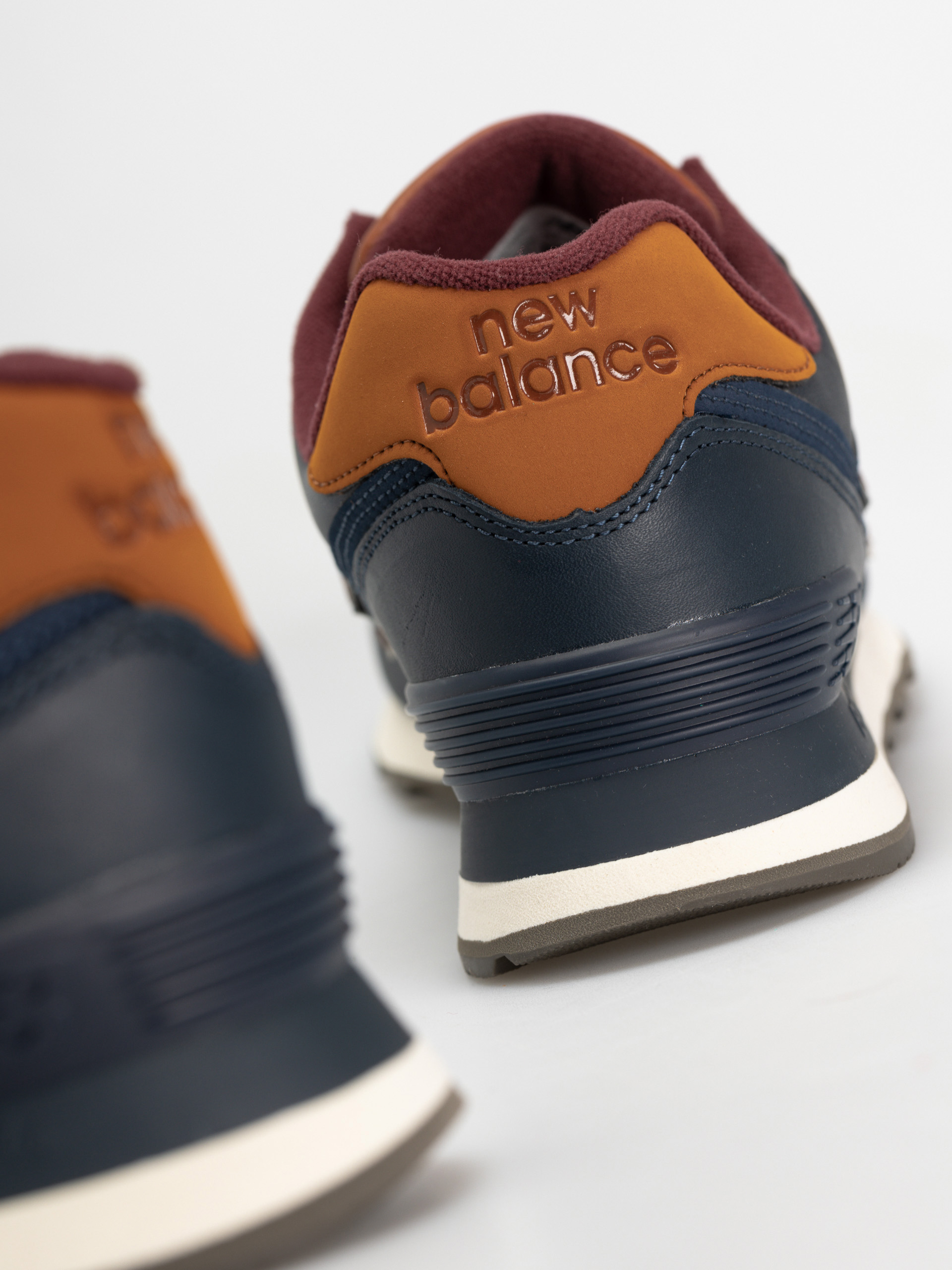 New Balance 574 Shoes (navy)