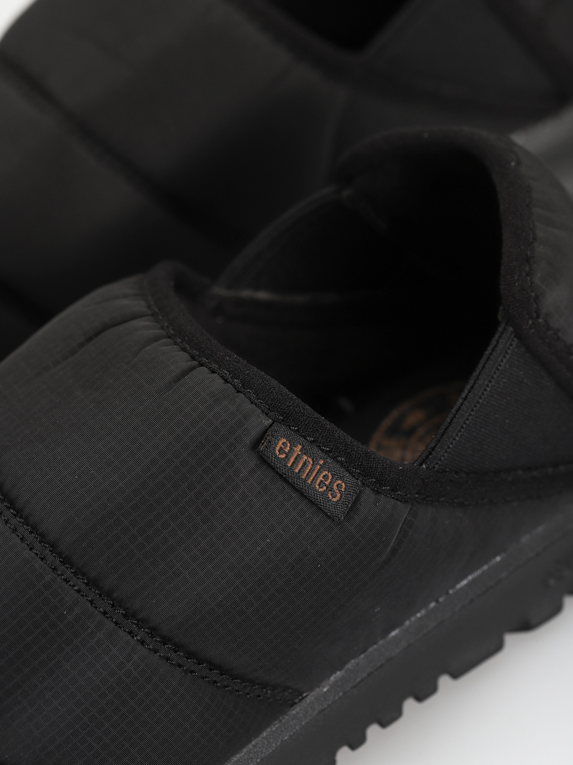Etnies Scout Slipper Shoes (black/black/gum)