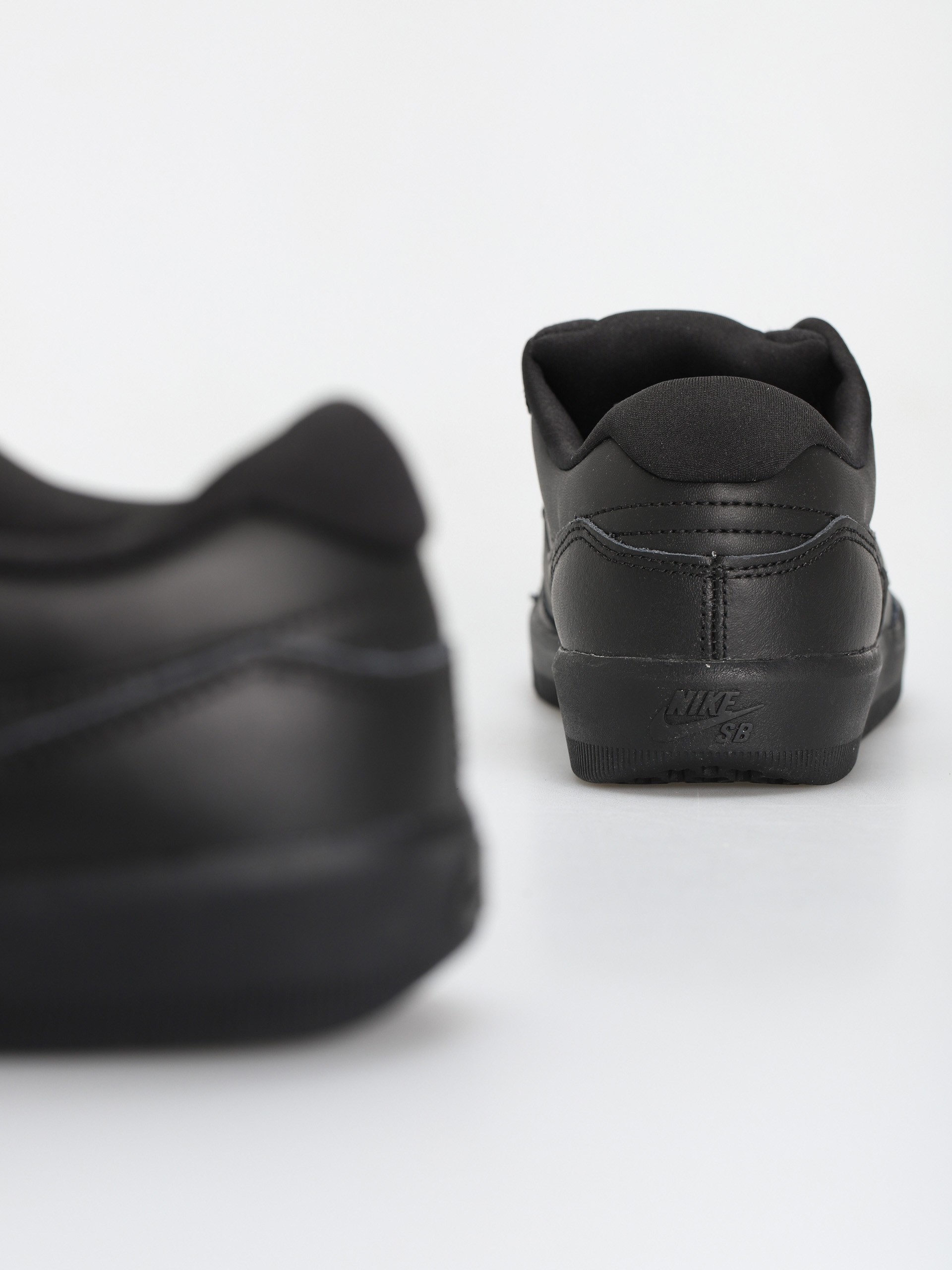 Nike SB Force 58 Premium Leather Schuhe (black/black black black)