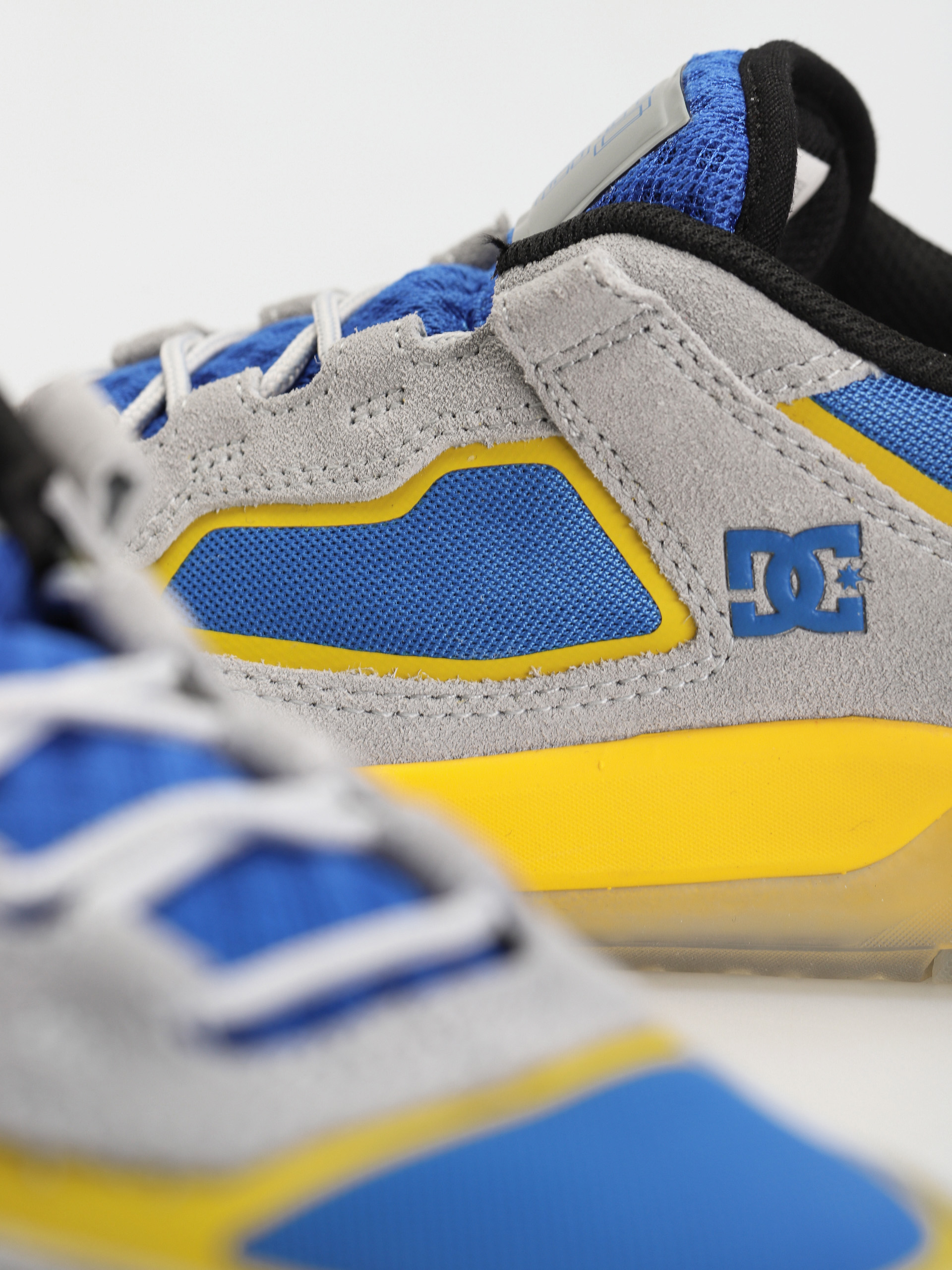 DC X Hongo Metric Shoes - blue, yellow, grey (grey/blue/yellow)
