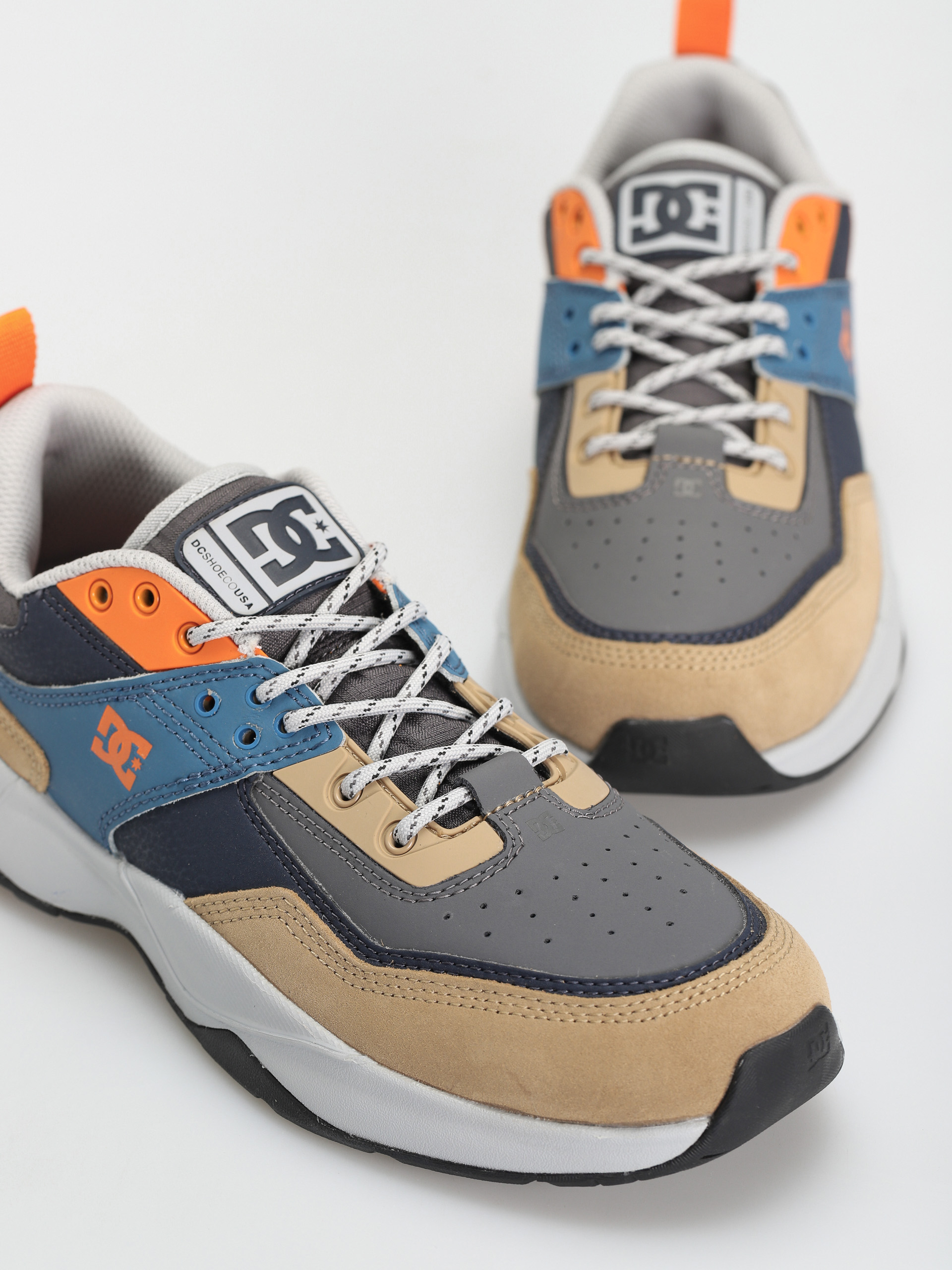 DC E.Tribeka Se Shoes (green/brown/black)