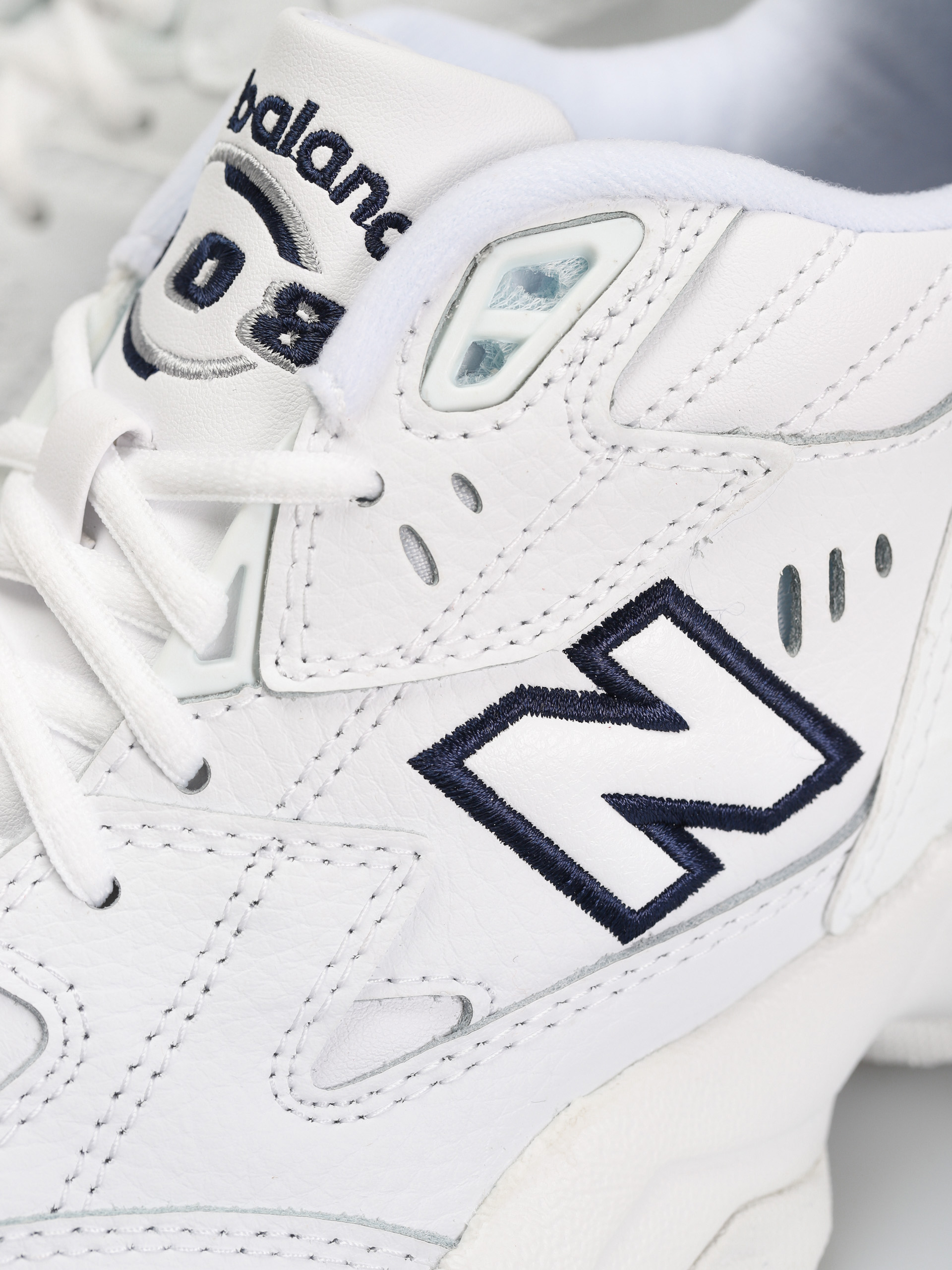 New Balance 608 Shoes (white)