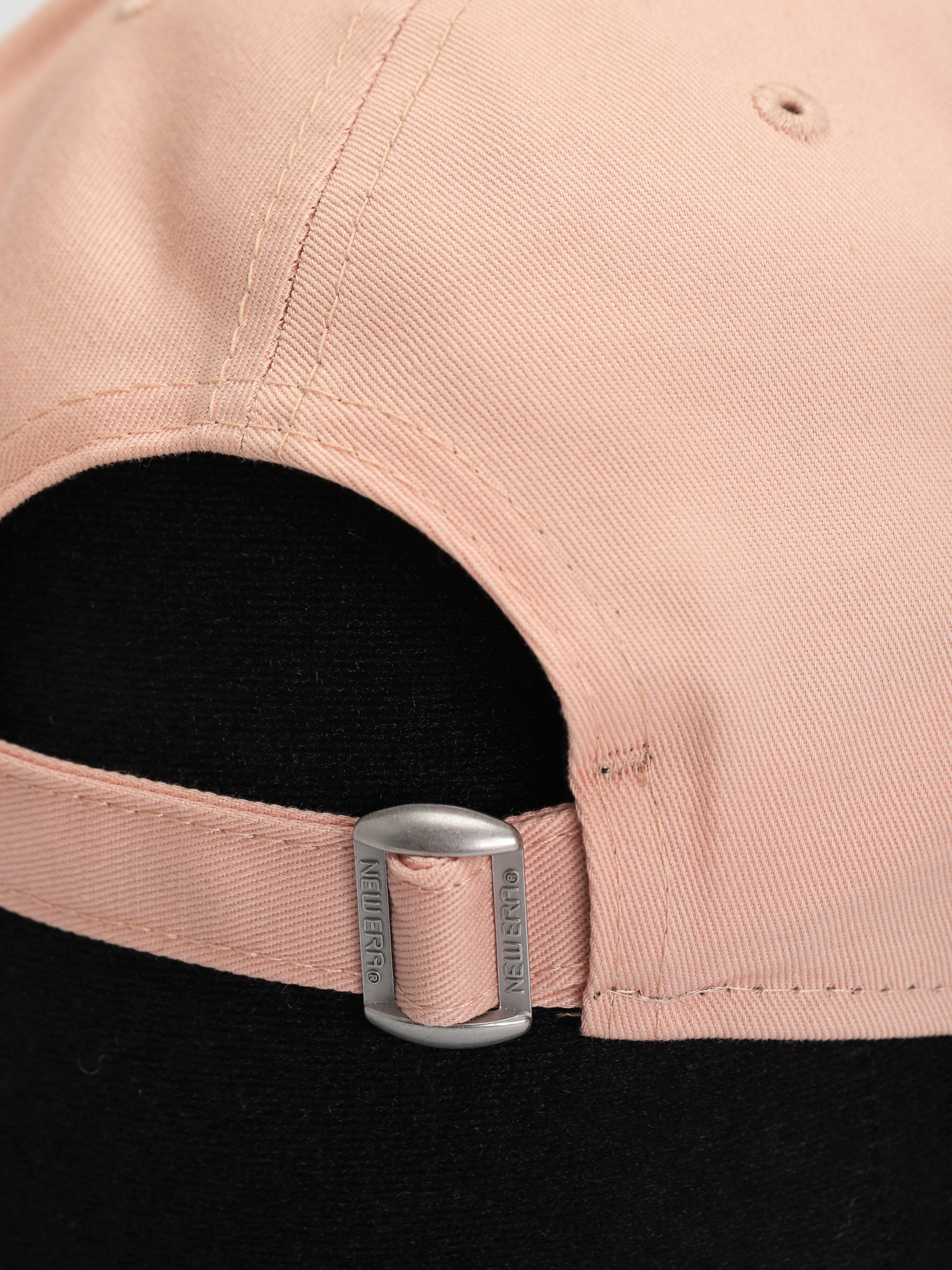 New Era League Essential 9Forty New York Yankees Cap (pink)