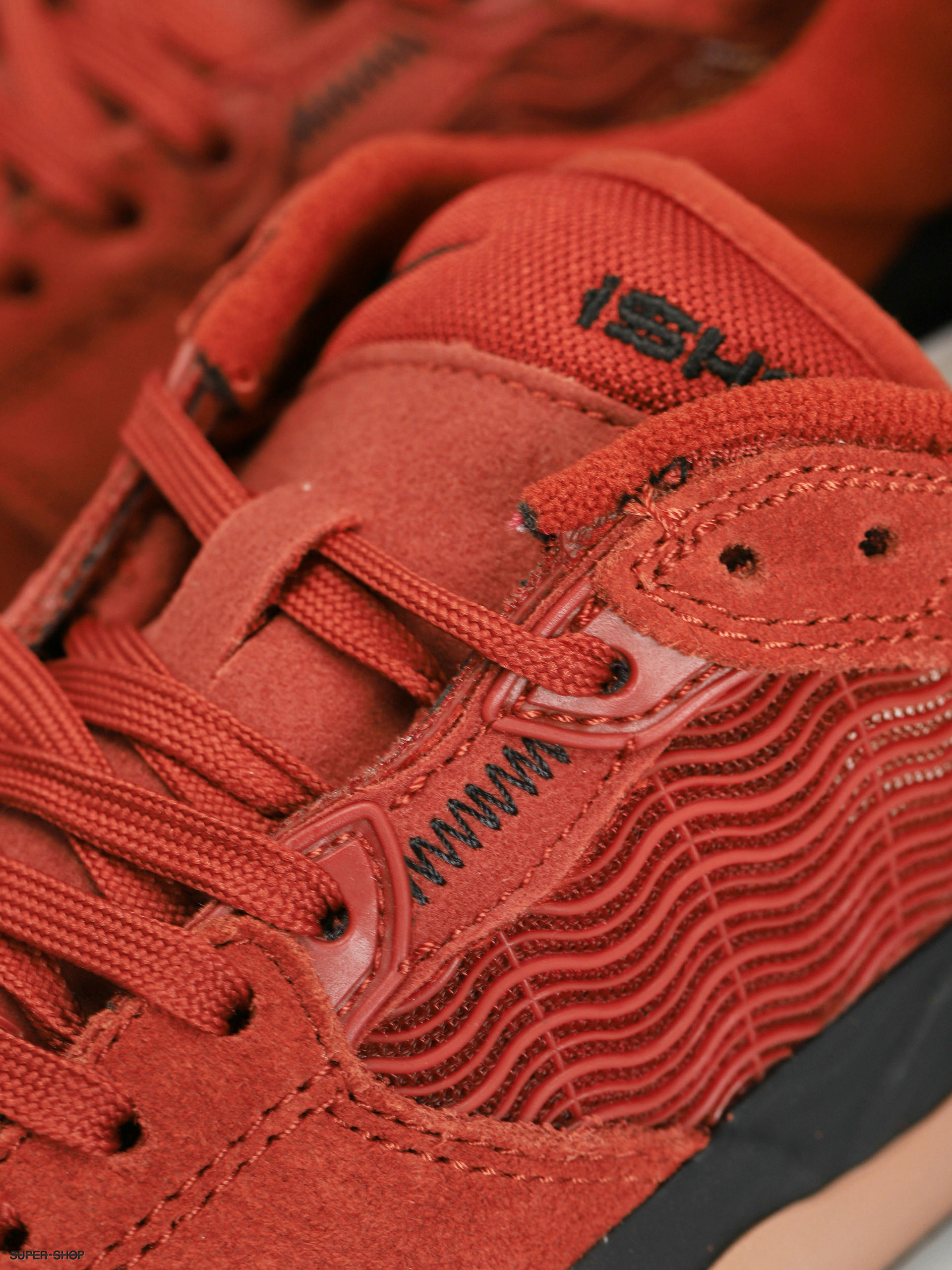 Nike SB Ishod Wair Premium Shoes, Rugged Orange Mineral Clay Black