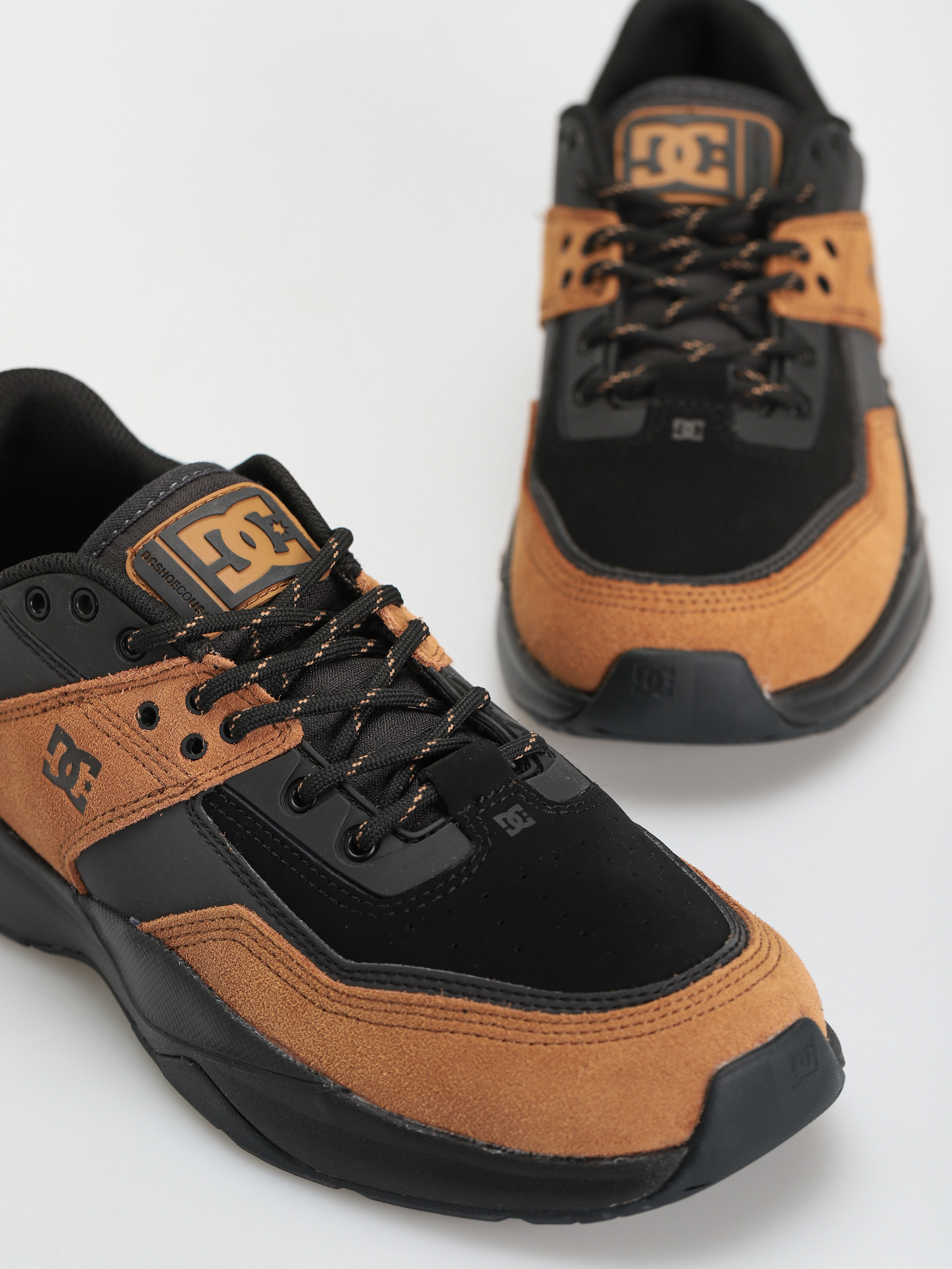 DC E.Tribeka Se Shoes (brown/black)