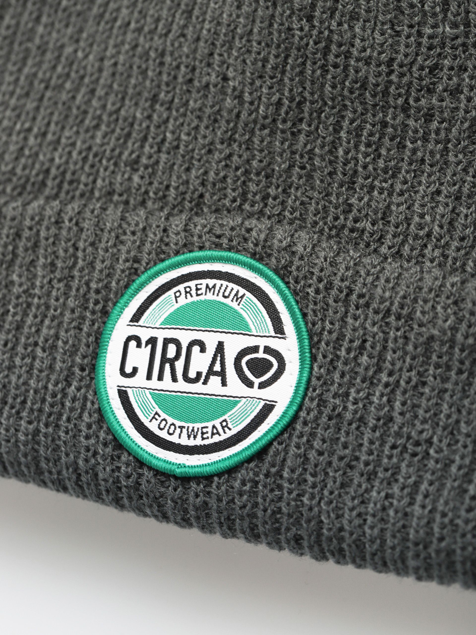 Circa Premium Skate Beanie (graphite)
