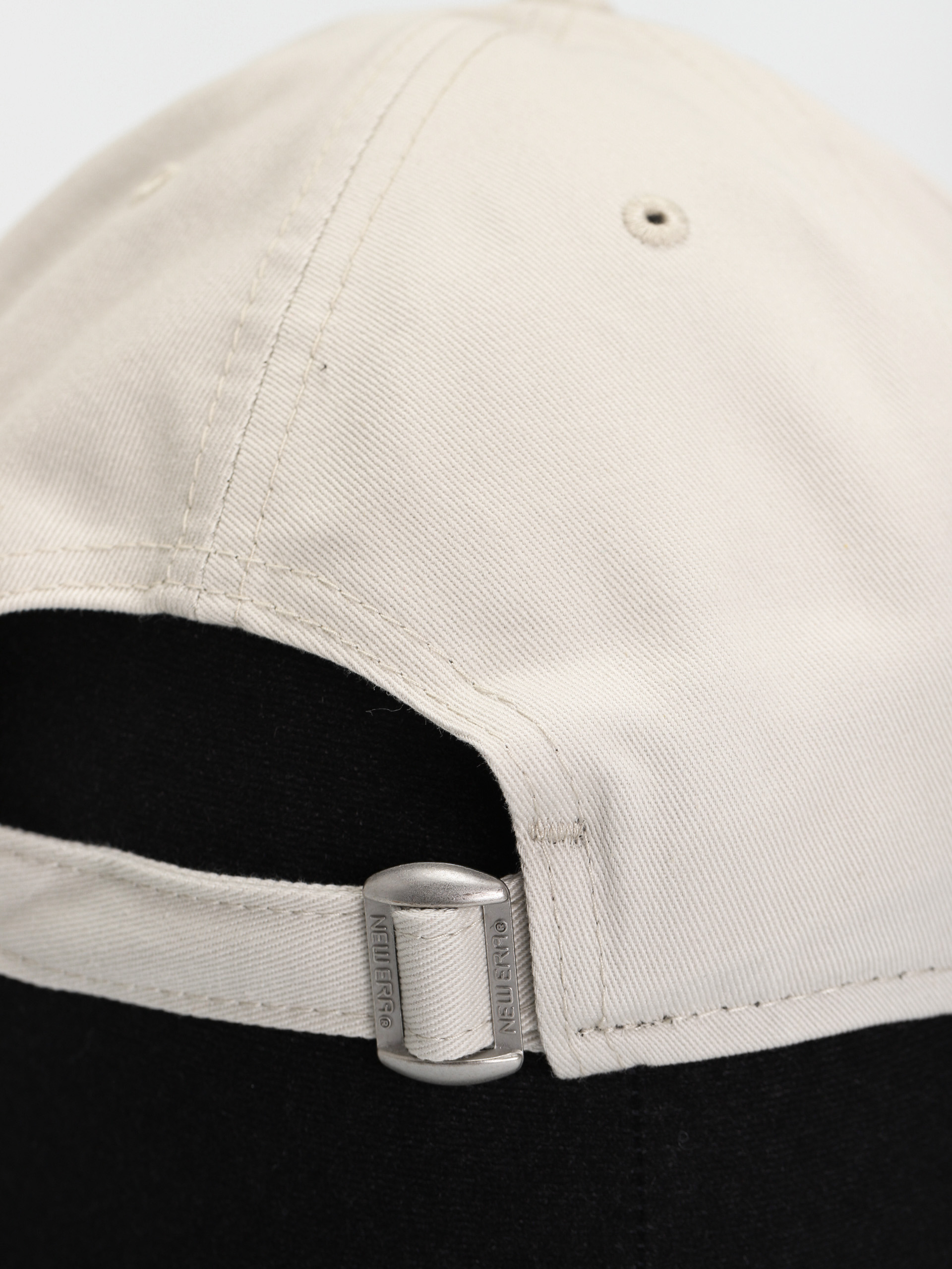 New Era League Essential 9Forty New York Yankees Cap (stone)